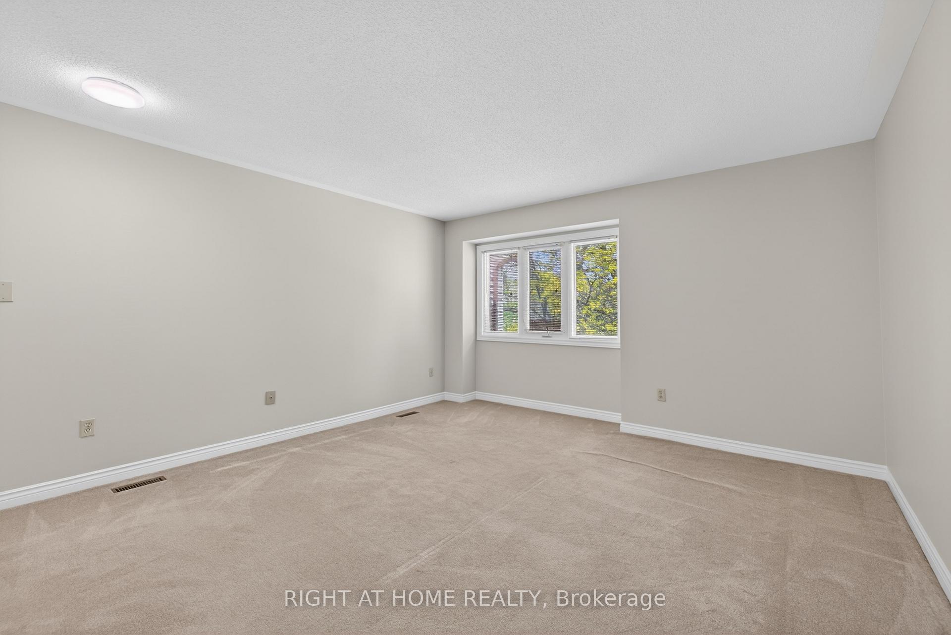 Photo 21 of Unit 14, 308 Conway Drive, London, South W — HOMEH
