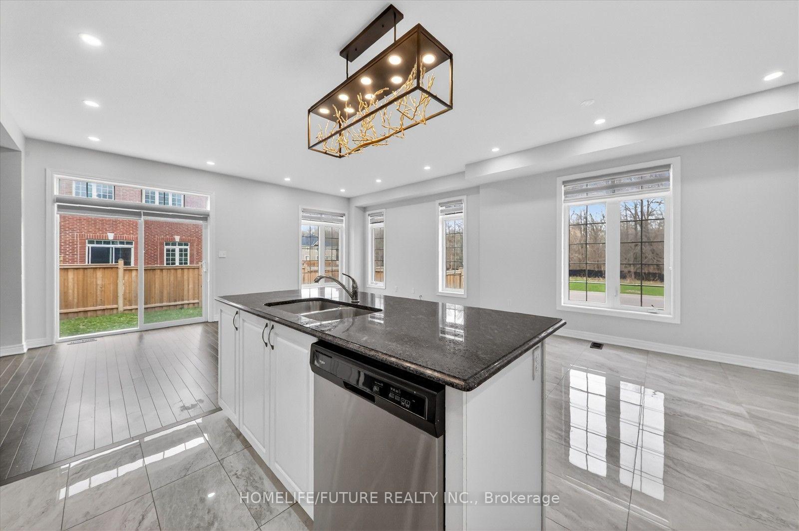 Photo 15 of 1 Reddington Road, Markham, Cedarwood — HOMEH