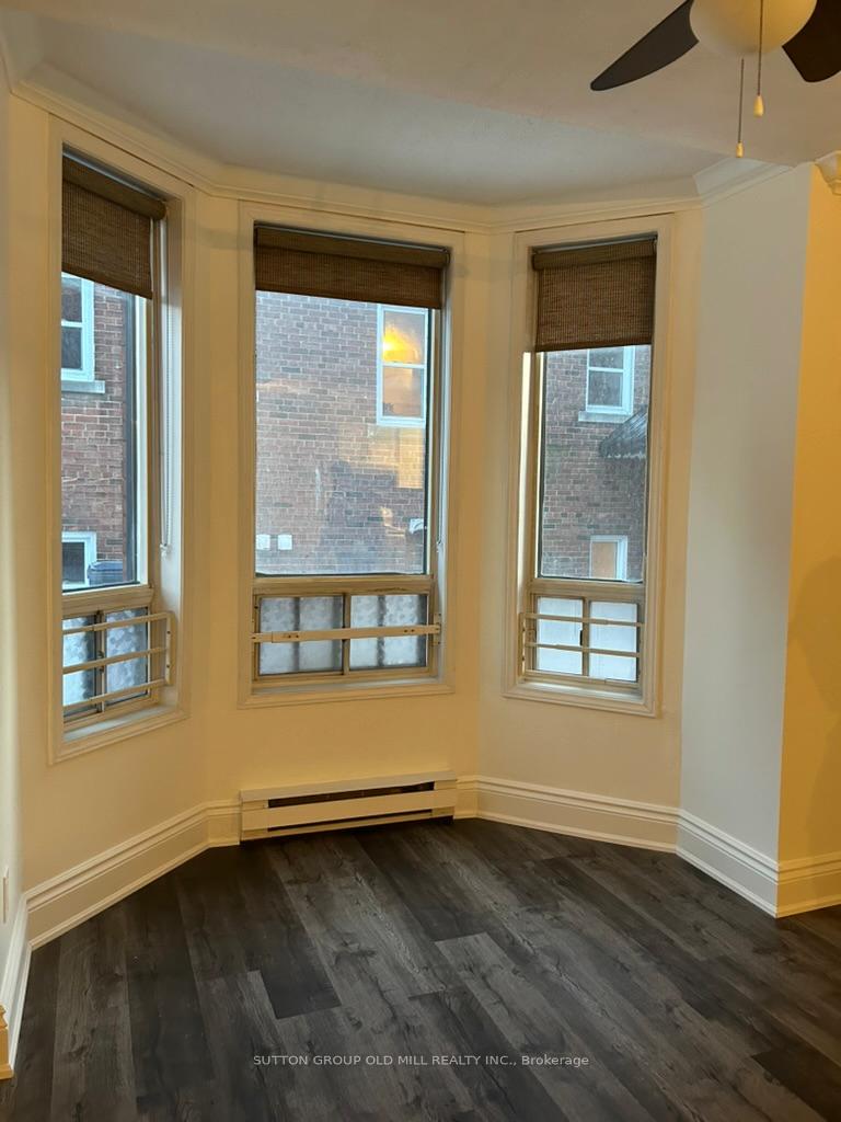 Photo 6 of Unit 202, 133 Dunn Avenue, Toronto, South Parkdale — HOMEH