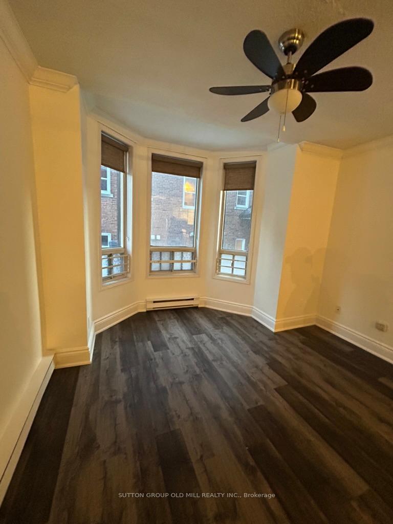Photo 7 of Unit 202, 133 Dunn Avenue, Toronto, South Parkdale — HOMEH