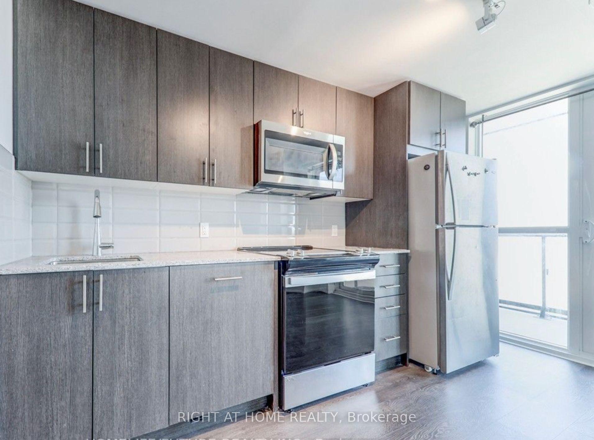 Photo 5 of Unit 1207, 2550 Simcoe Street E, Oshawa, Windfields — HOMEH