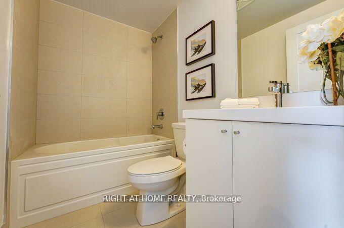 Photo 11 of Unit 1207, 2550 Simcoe Street E, Oshawa, Windfields — HOMEH