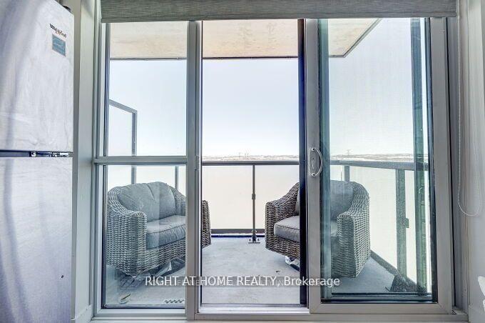 Photo 16 of Unit 1207, 2550 Simcoe Street E, Oshawa, Windfields — HOMEH