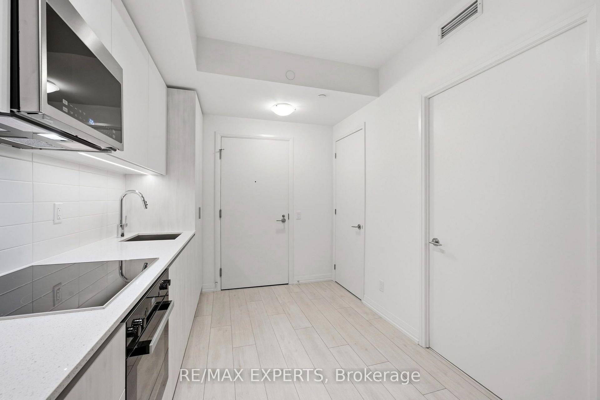 Photo 11 of Unit 1028, 400 King Street, Toronto, Waterfront Communities — HOMEH