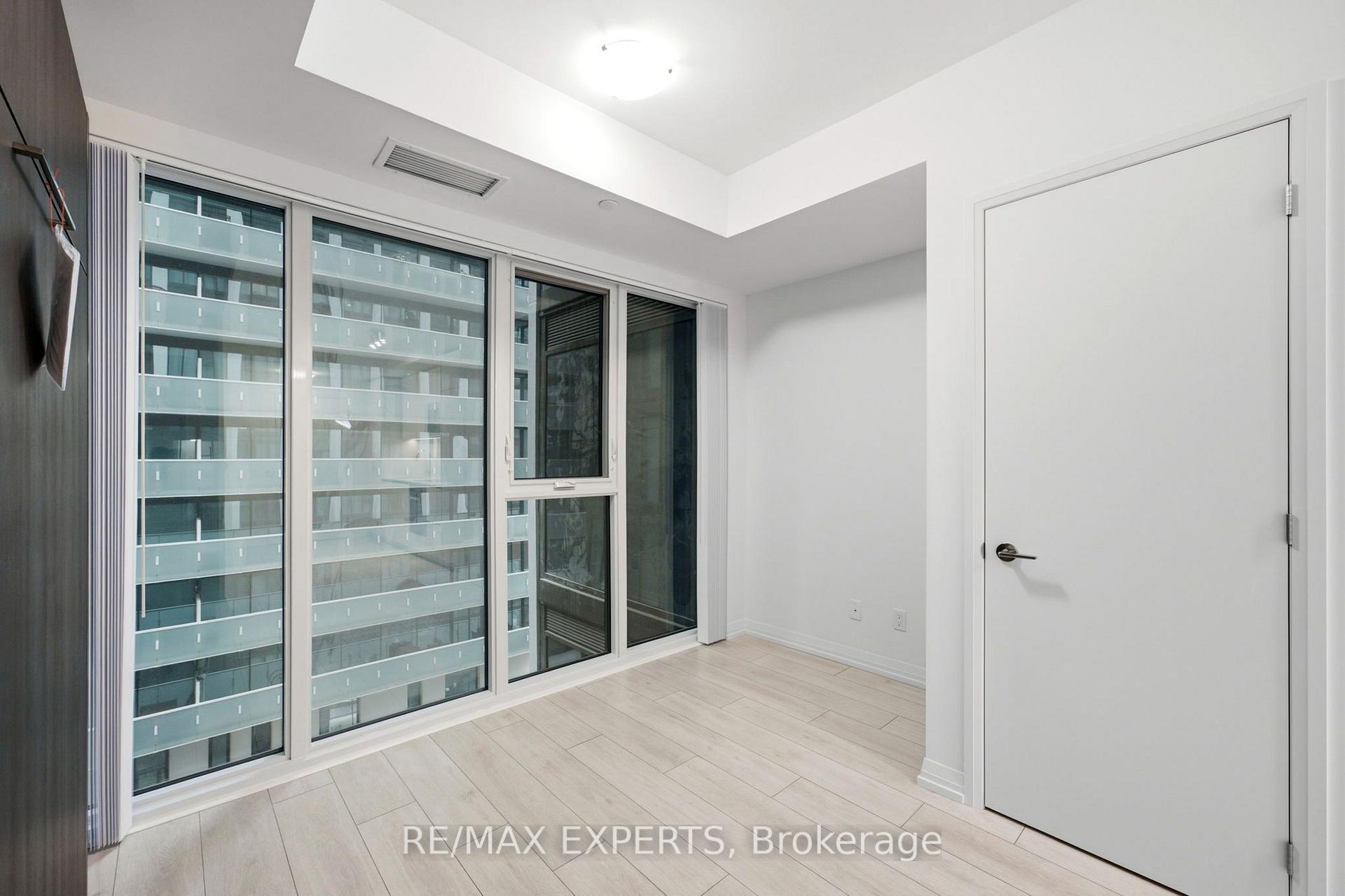 Photo 14 of Unit 1028, 400 King Street, Toronto, Waterfront Communities — HOMEH