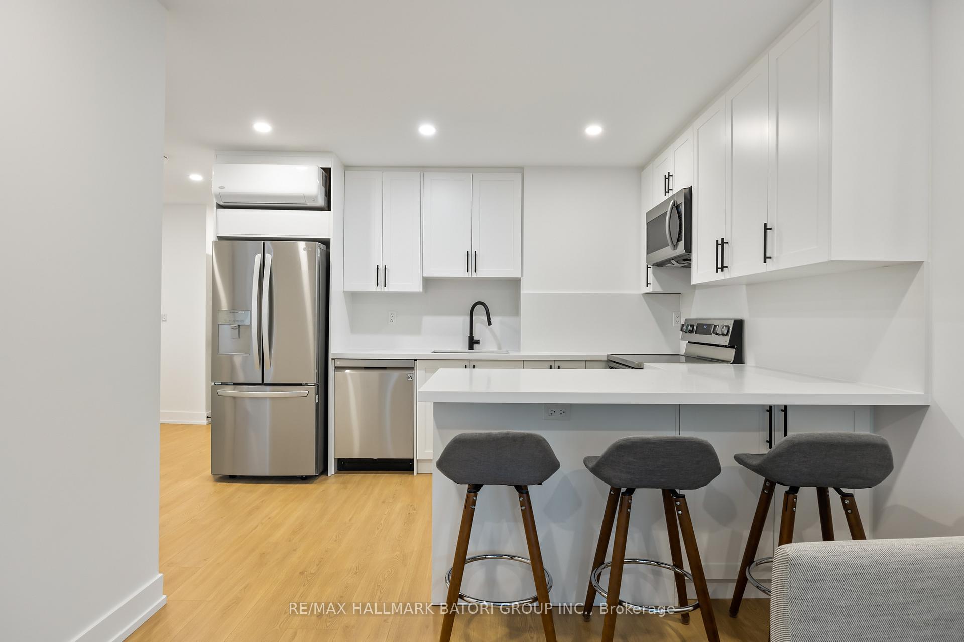 Photo 1 of Unit A, 357 Eglinton Avenue, Toronto, Yonge-Eglinton — HOMEH