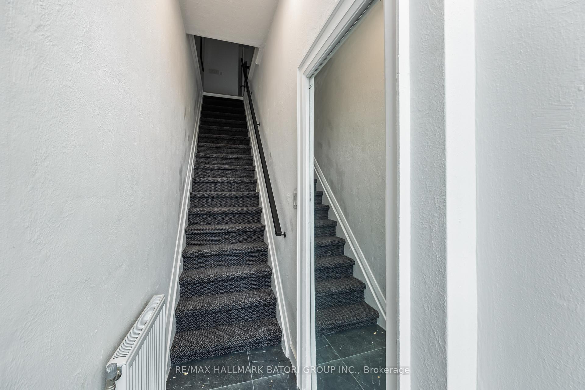 Photo 16 of Unit A, 357 Eglinton Avenue, Toronto, Yonge-Eglinton — HOMEH