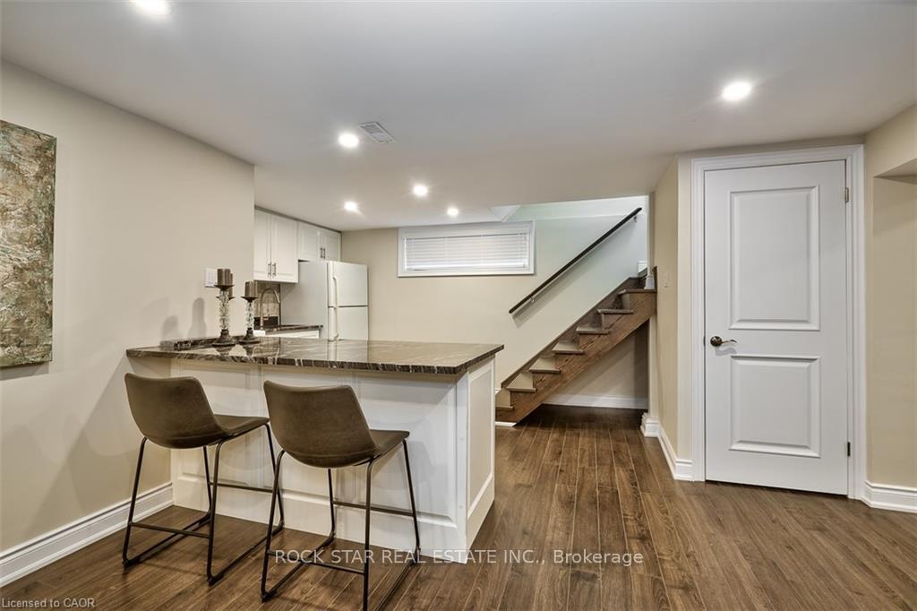 Photo 4 of Unit Lower, 126 West 26th Street, Hamilton, Westcliffe — HOMEH