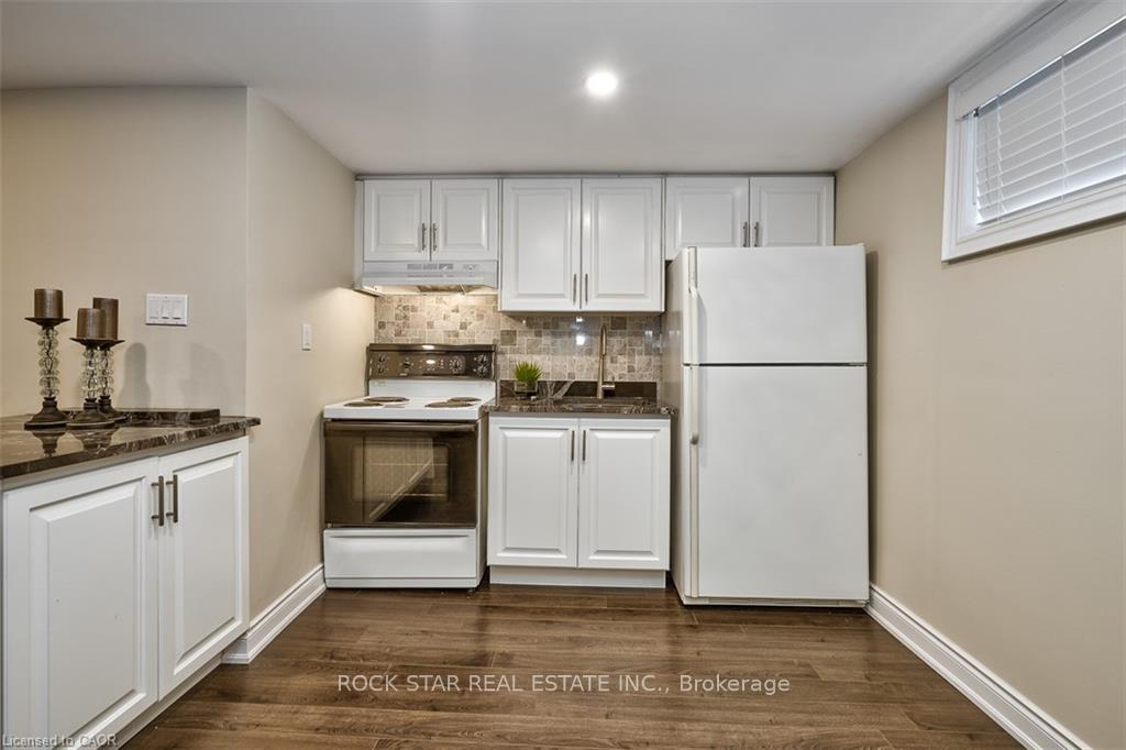Photo 5 of Unit Lower, 126 West 26th Street, Hamilton, Westcliffe — HOMEH