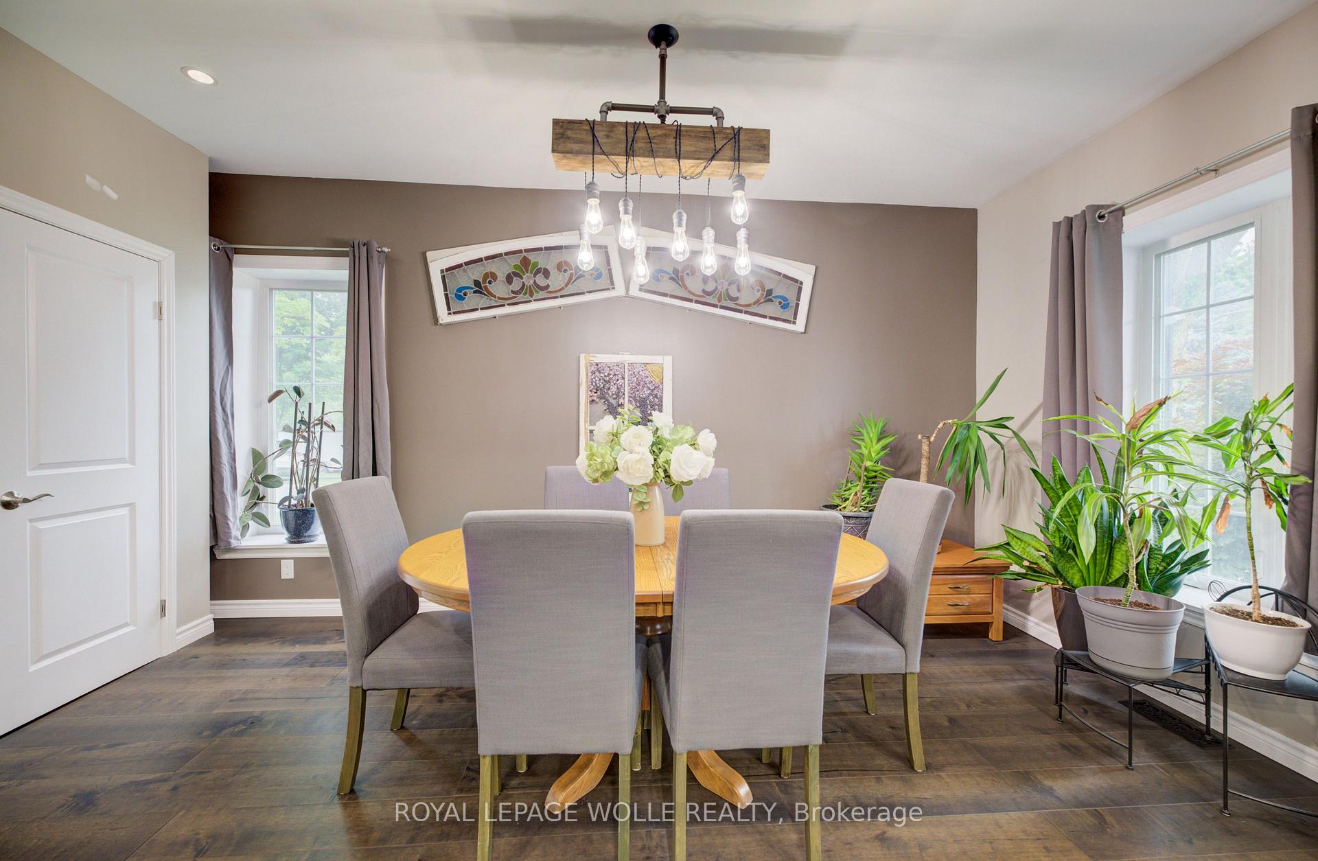 Photo 6 of 5106 Ament Line, Wellesley — HOMEH
