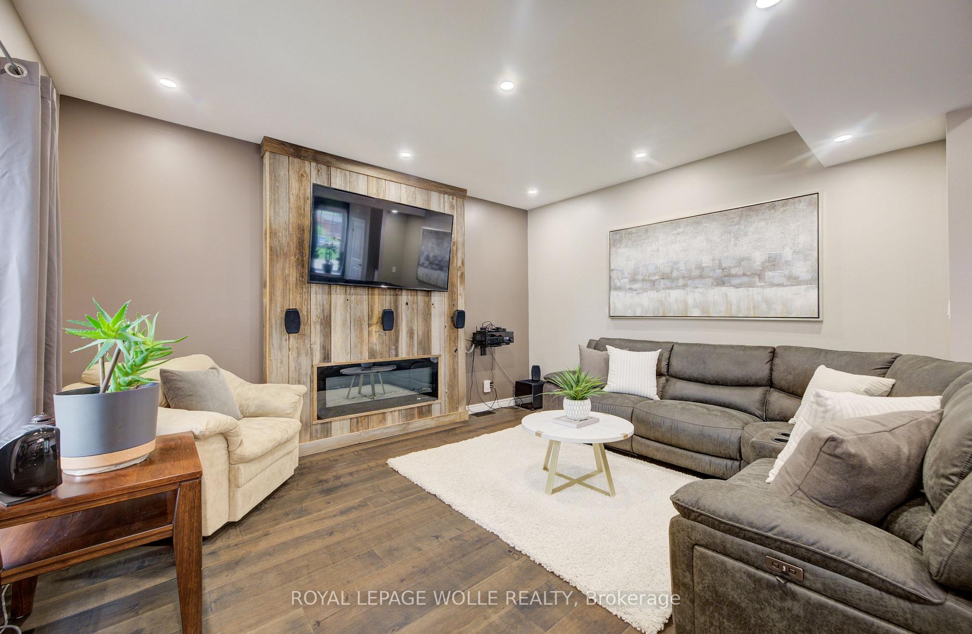 Photo 8 of 5106 Ament Line, Wellesley — HOMEH