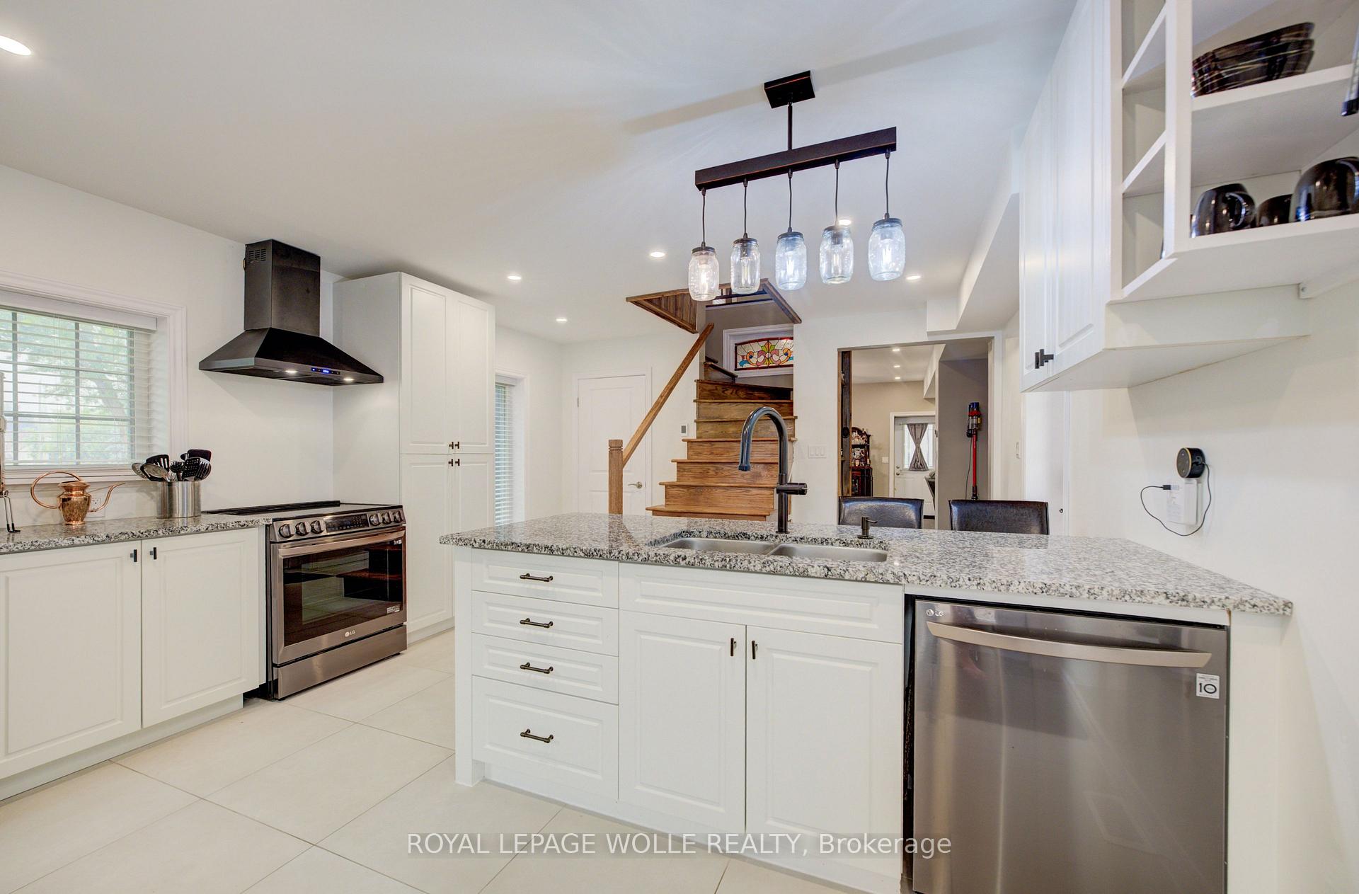 Photo 19 of 5106 Ament Line, Wellesley — HOMEH