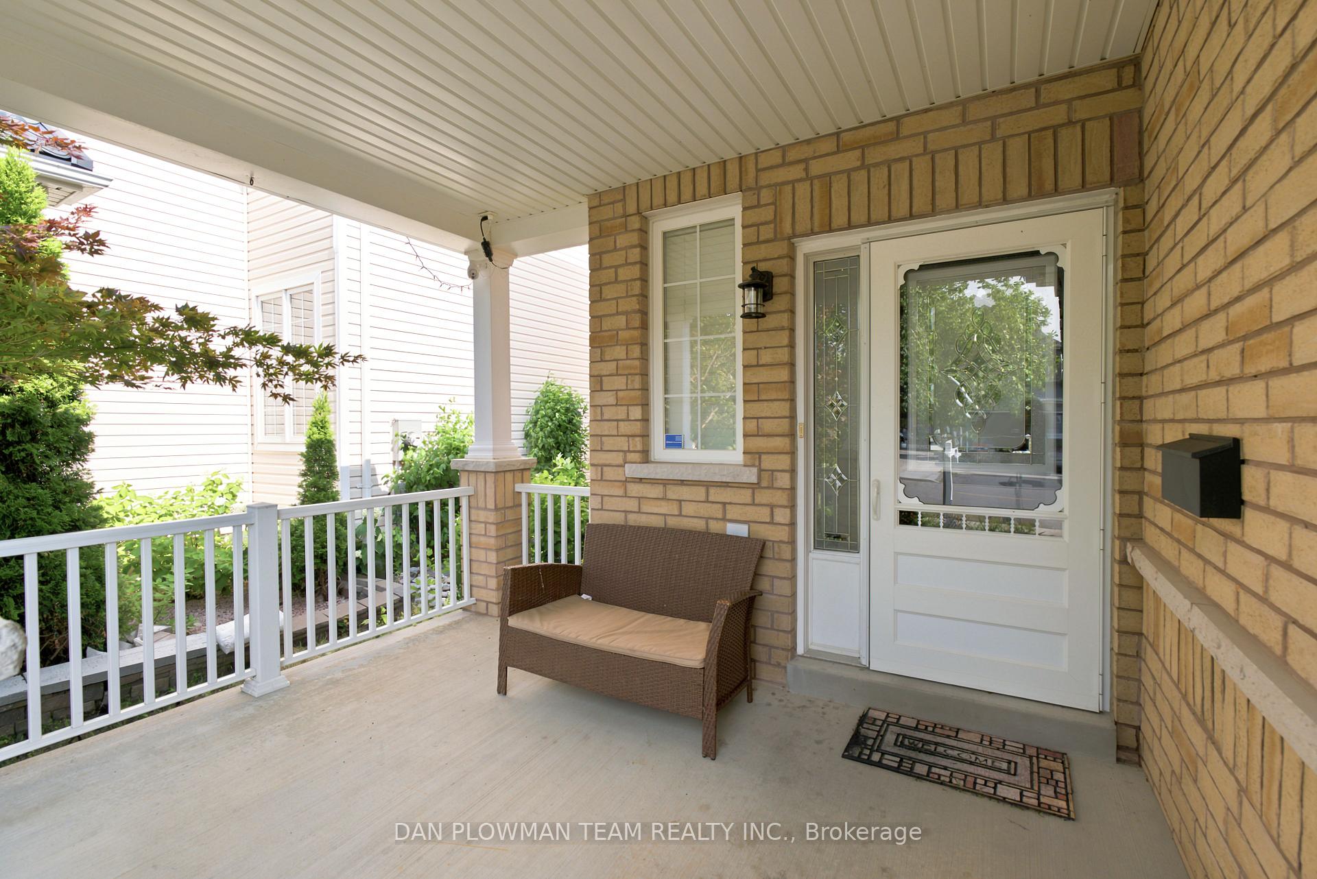 Photo 2 of 1174 Salmers Drive, Oshawa, Taunton — HOMEH
