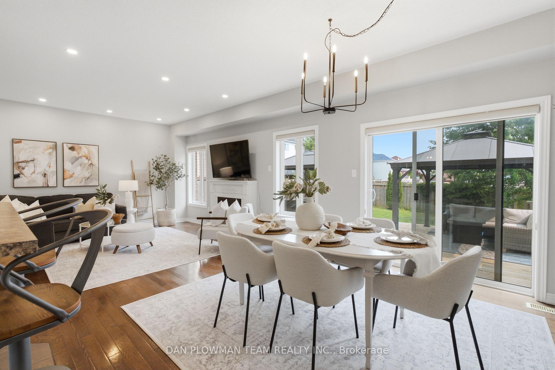 Photo 12 of 1174 Salmers Drive, Oshawa, Taunton — HOMEH