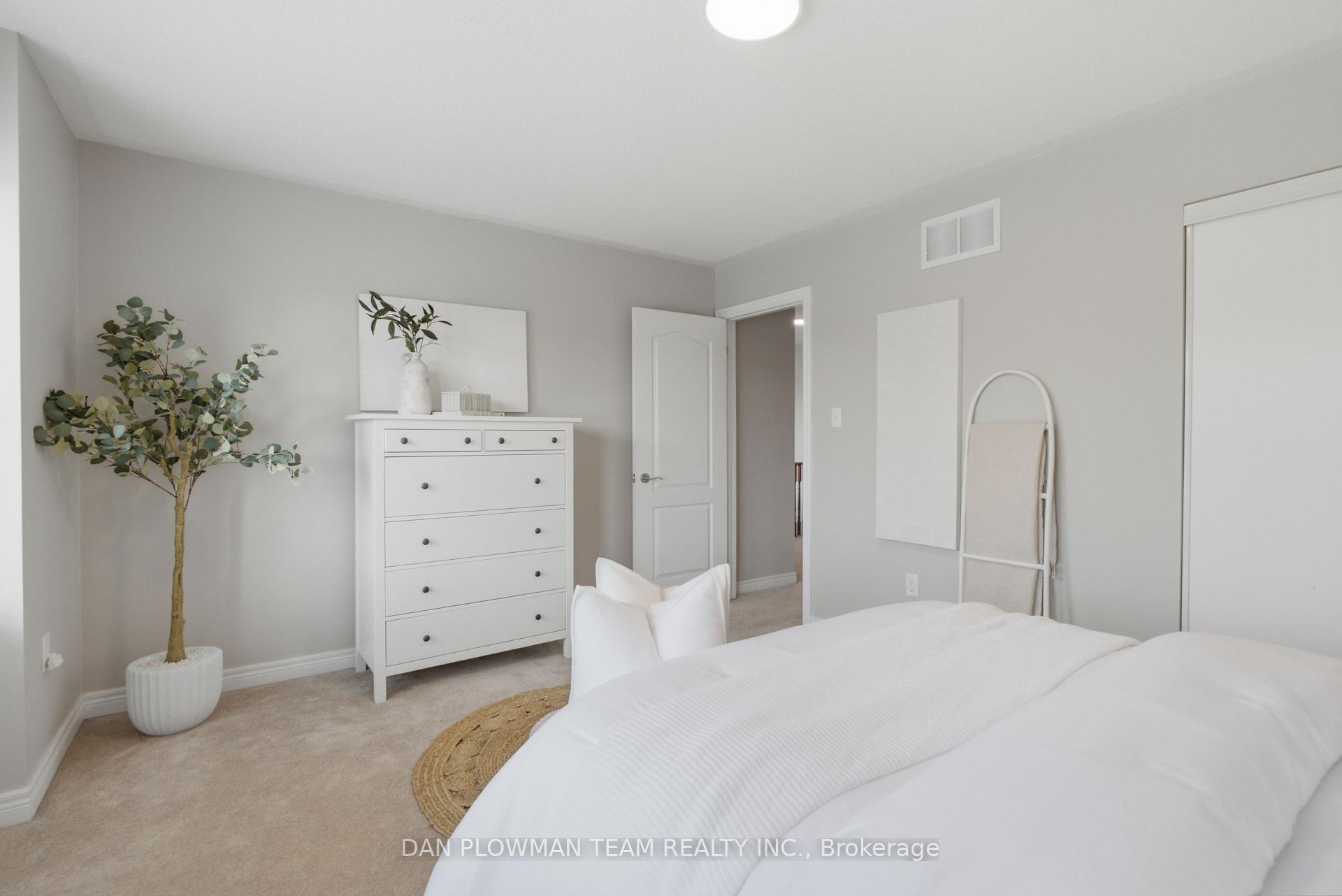Photo 28 of 1174 Salmers Drive, Oshawa, Taunton — HOMEH
