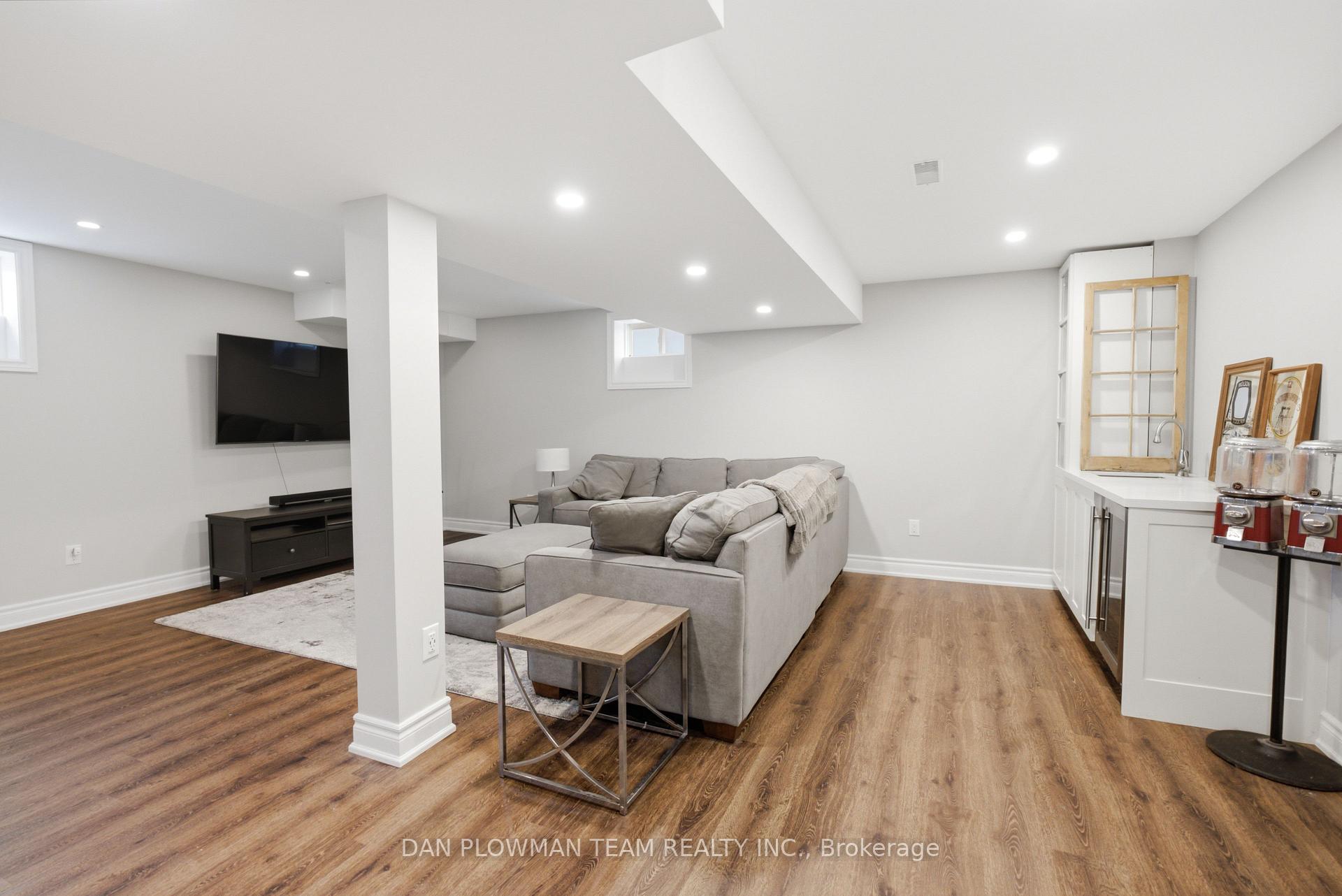 Photo 32 of 1174 Salmers Drive, Oshawa, Taunton — HOMEH