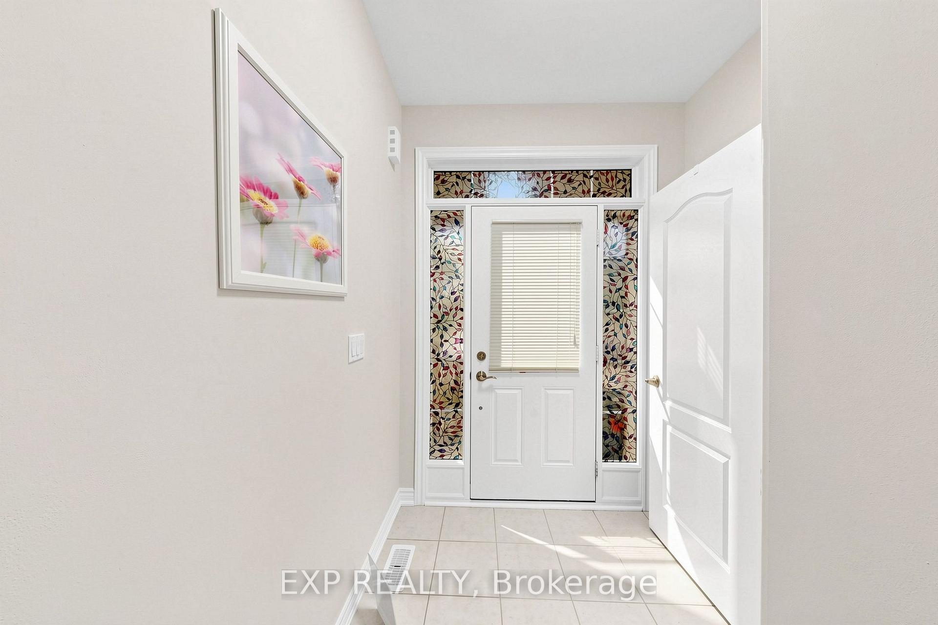 Photo 12 of 27 Hatton Court, Brampton, Credit Valley — HOMEH