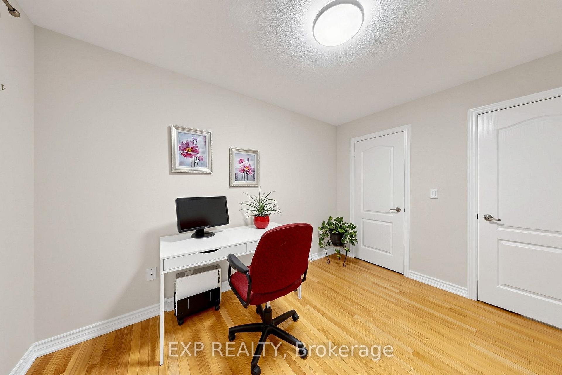 Photo 26 of 27 Hatton Court, Brampton, Credit Valley — HOMEH