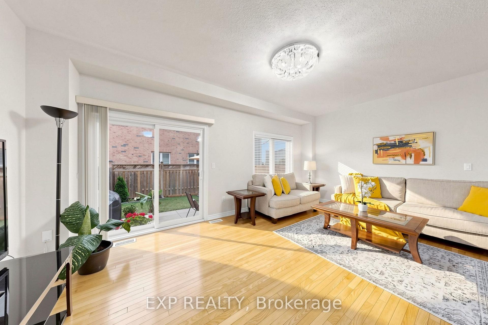 Photo 39 of 27 Hatton Court, Brampton, Credit Valley — HOMEH