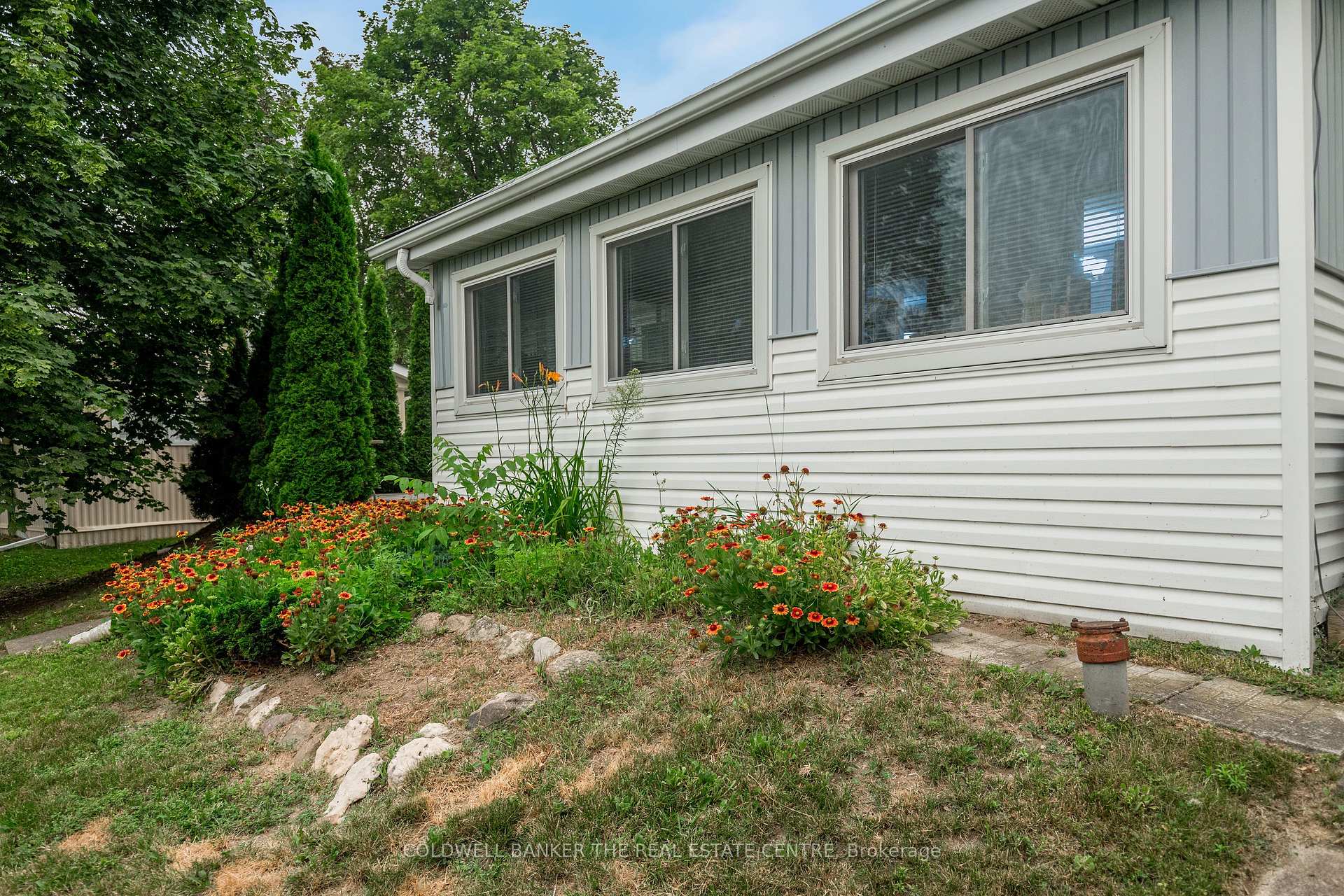 Photo 22 of 9 Hawthorne Drive, Innisfil, Rural Innisfil — HOMEH