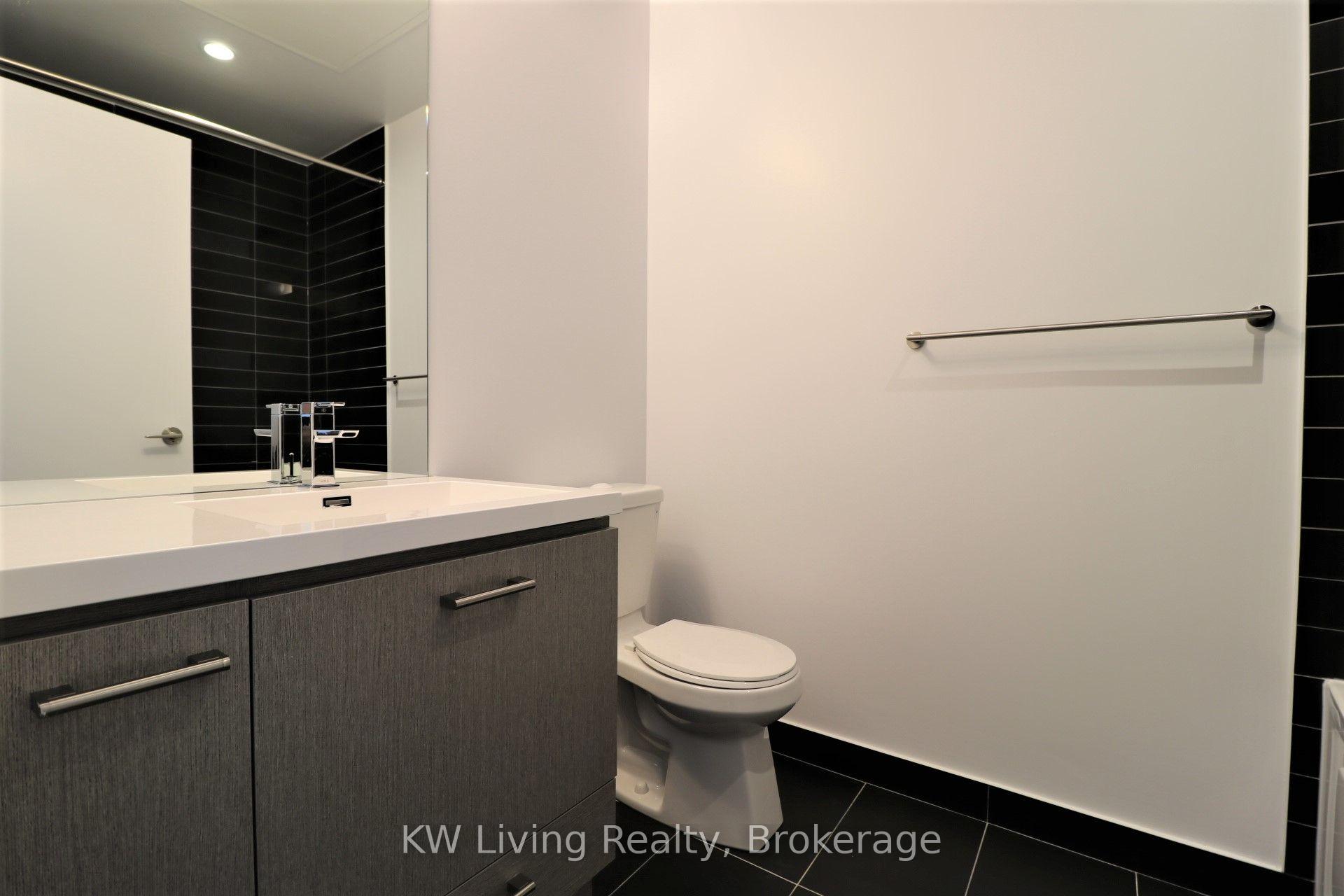 Photo 5 of Unit 3805, 87 Peter Street, Toronto, Waterfront Communities — HOMEH