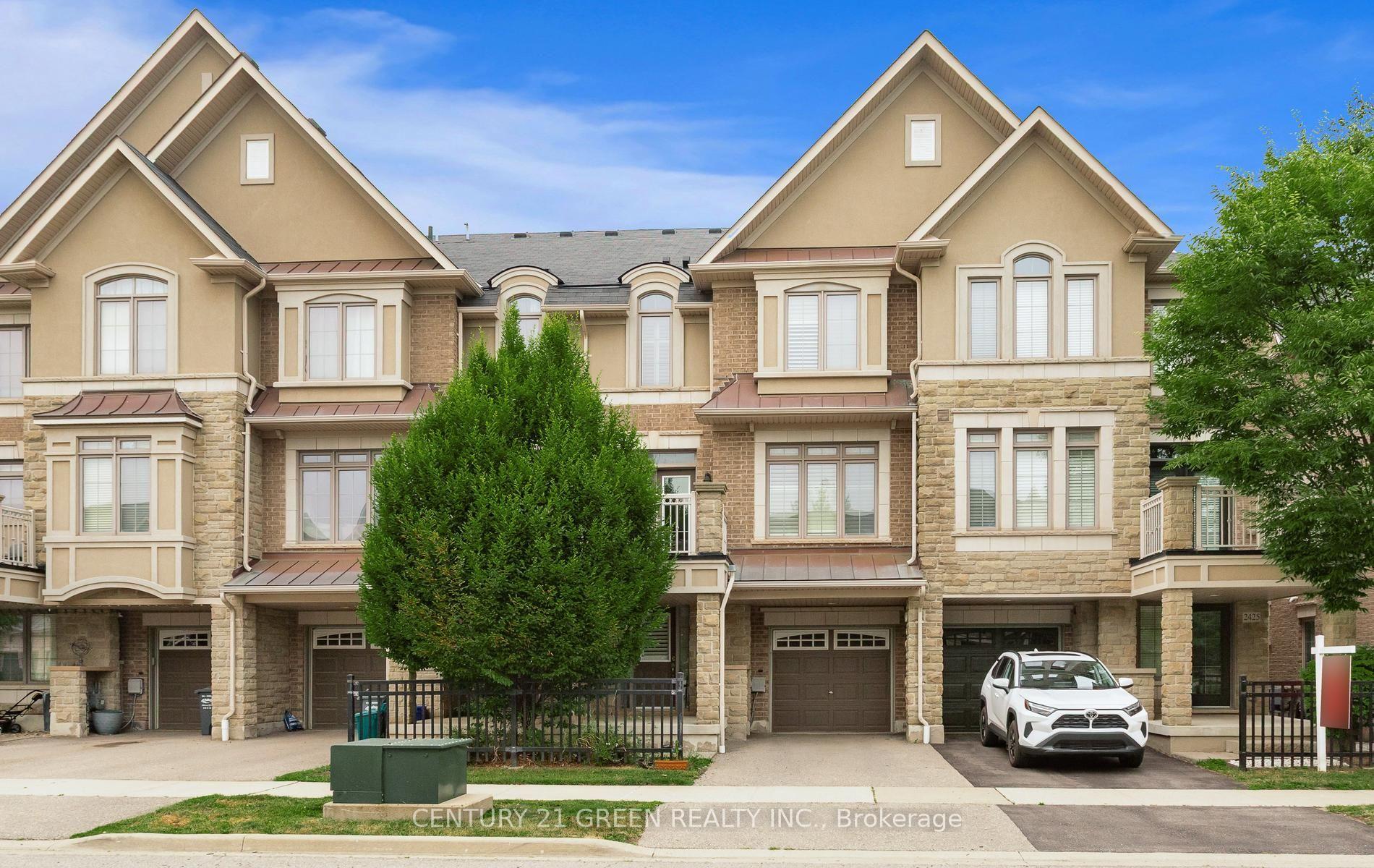 Photo 2 of 2427 Greenwich Drive, Oakville, Westmount — HOMEH