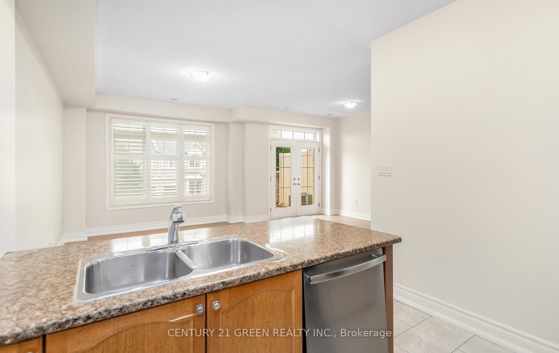 Photo 20 of 2427 Greenwich Drive, Oakville, Westmount — HOMEH