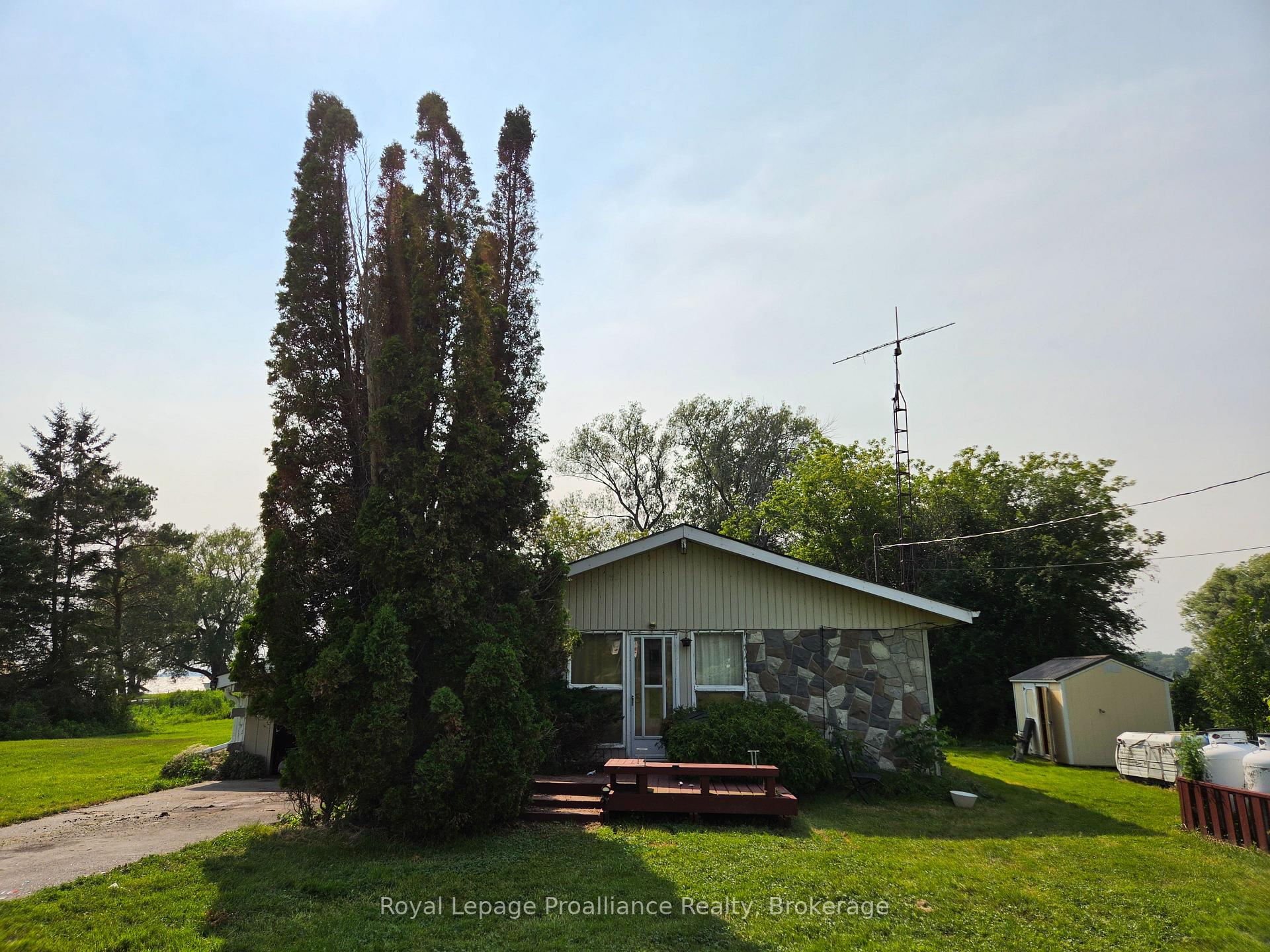 Photo 2 of 311 B County Rd 29, Prince Edward County, Ameliasburg Ward — HOMEH