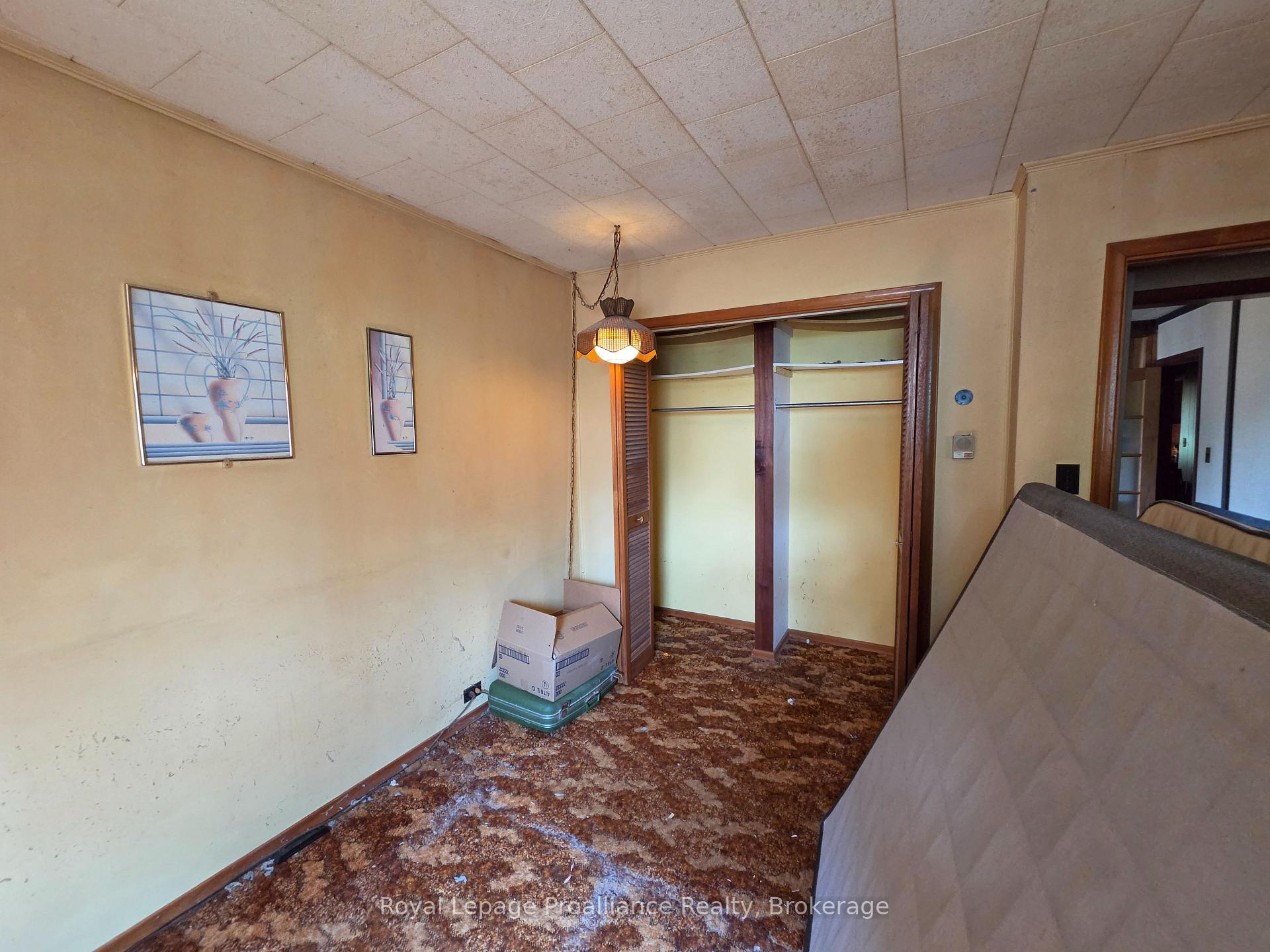 Photo 6 of 311 B County Rd 29, Prince Edward County, Ameliasburg Ward — HOMEH