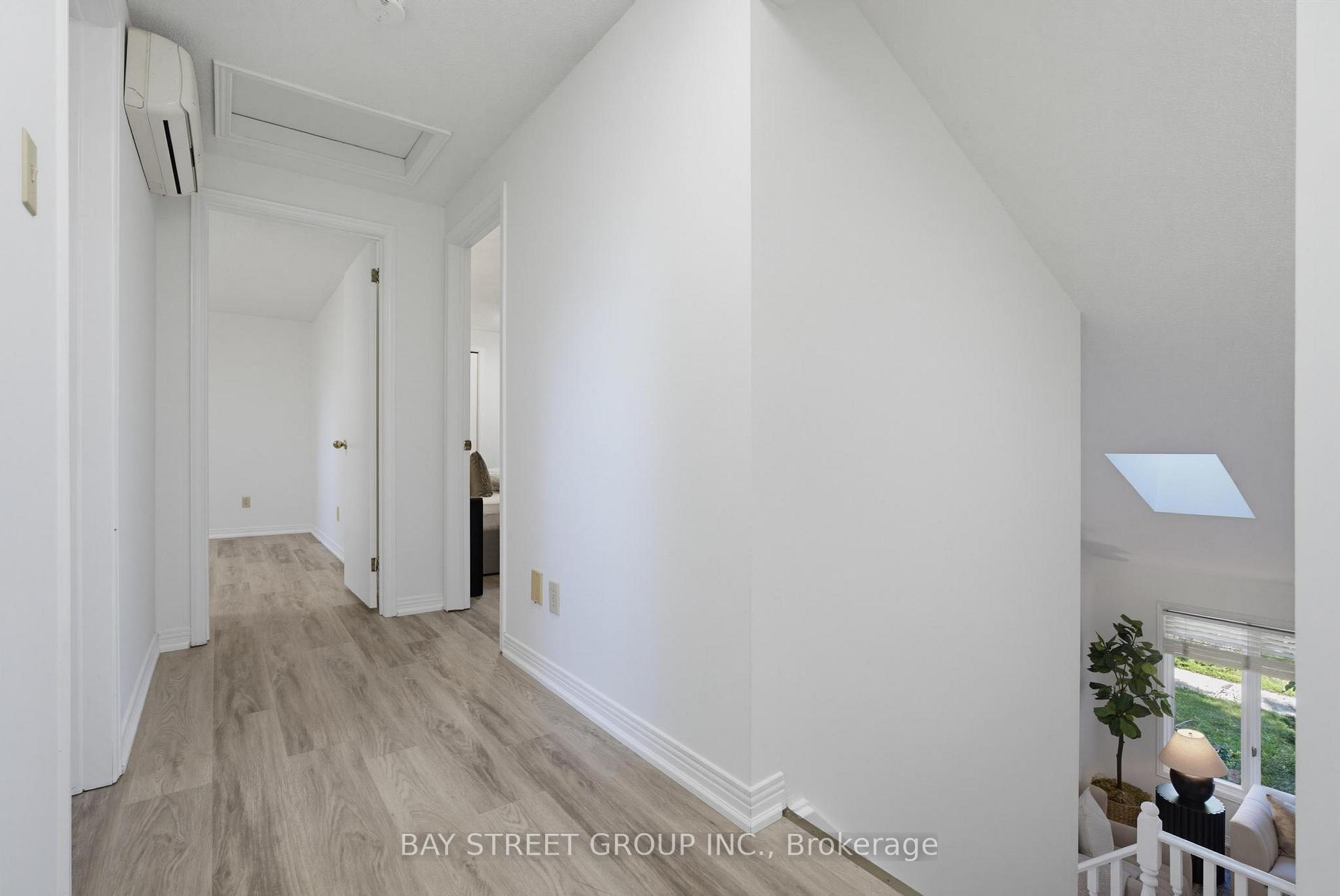 Photo 16 of 172 Chepstow Close, London, North K — HOMEH