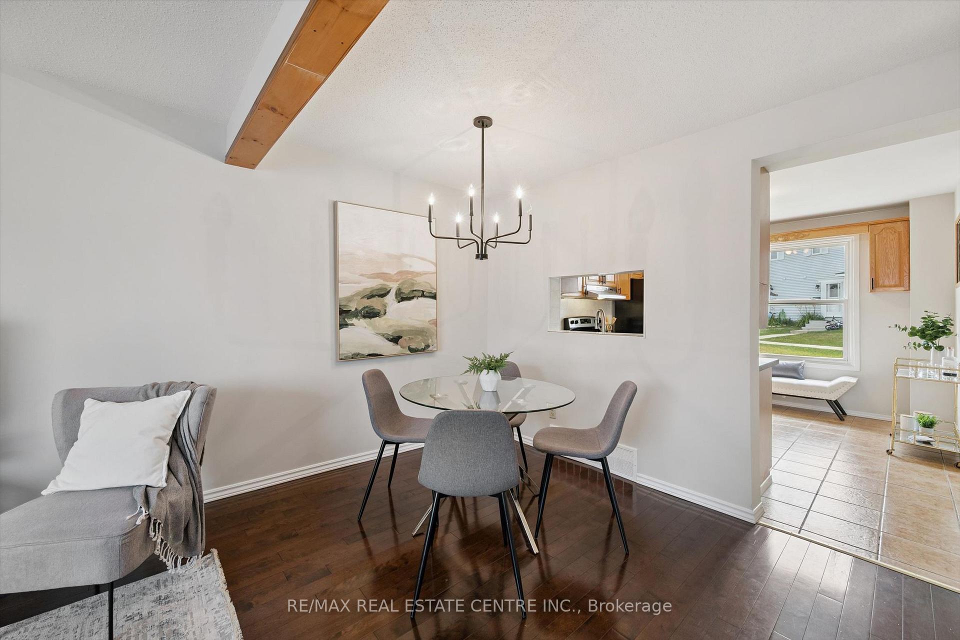Photo 10 of Unit 15, 265 Williamsburg Road, Kitchener, Laurentian Hills/Country Hills W — HOMEH