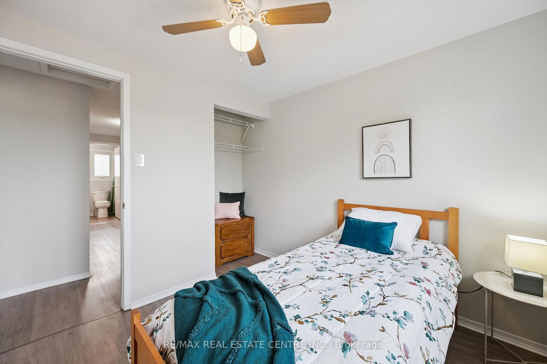 Photo 22 of Unit 15, 265 Williamsburg Road, Kitchener, Laurentian Hills/Country Hills W — HOMEH