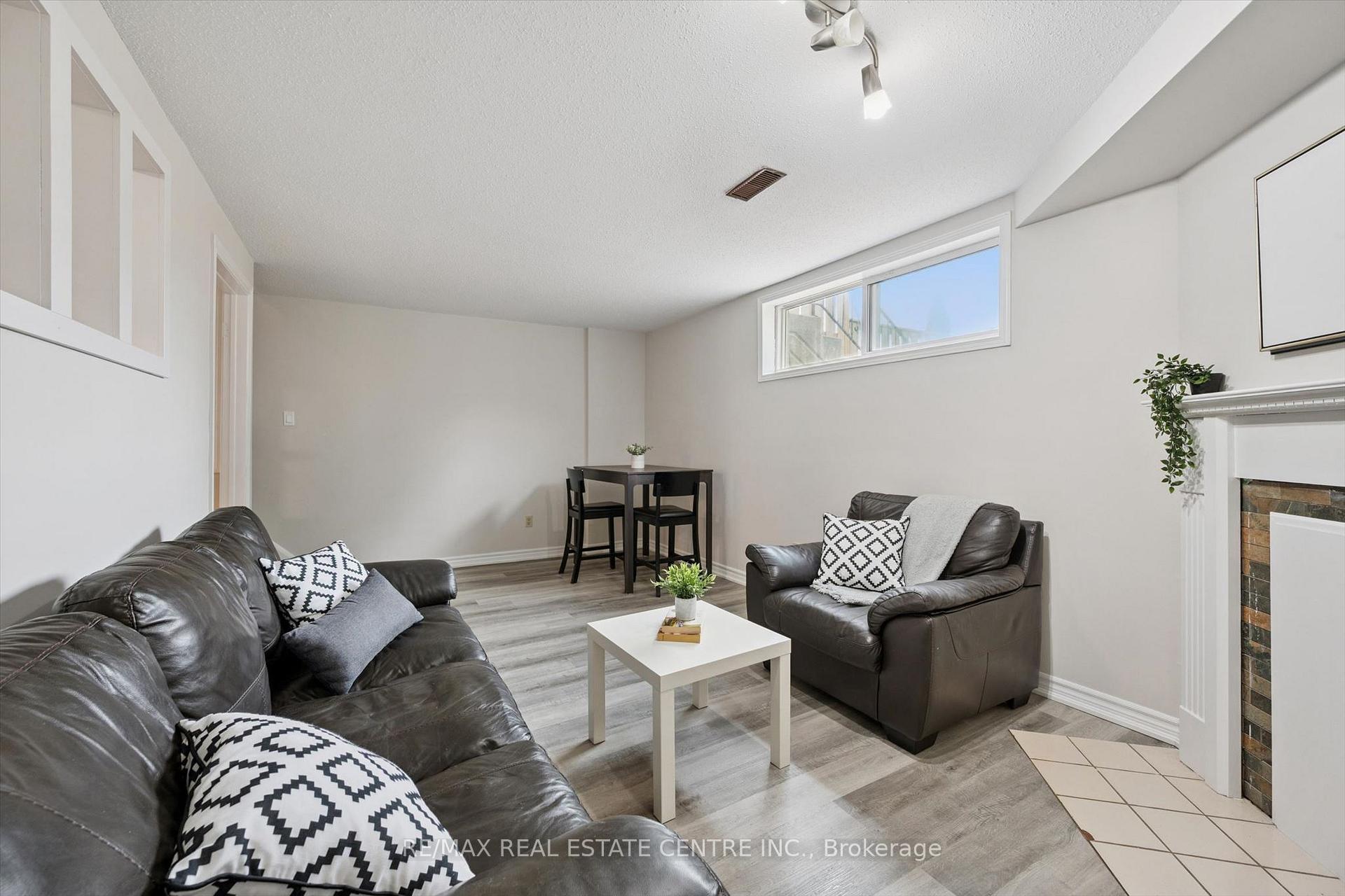 Photo 25 of Unit 15, 265 Williamsburg Road, Kitchener, Laurentian Hills/Country Hills W — HOMEH