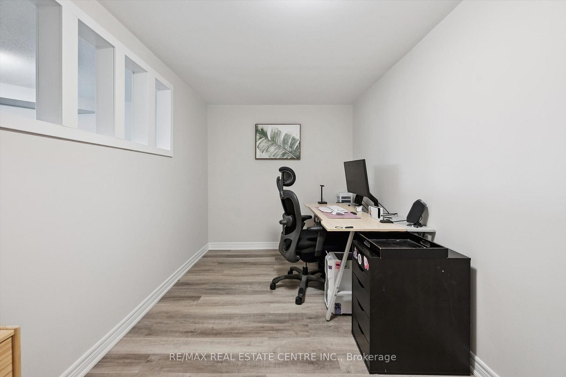 Photo 26 of Unit 15, 265 Williamsburg Road, Kitchener, Laurentian Hills/Country Hills W — HOMEH
