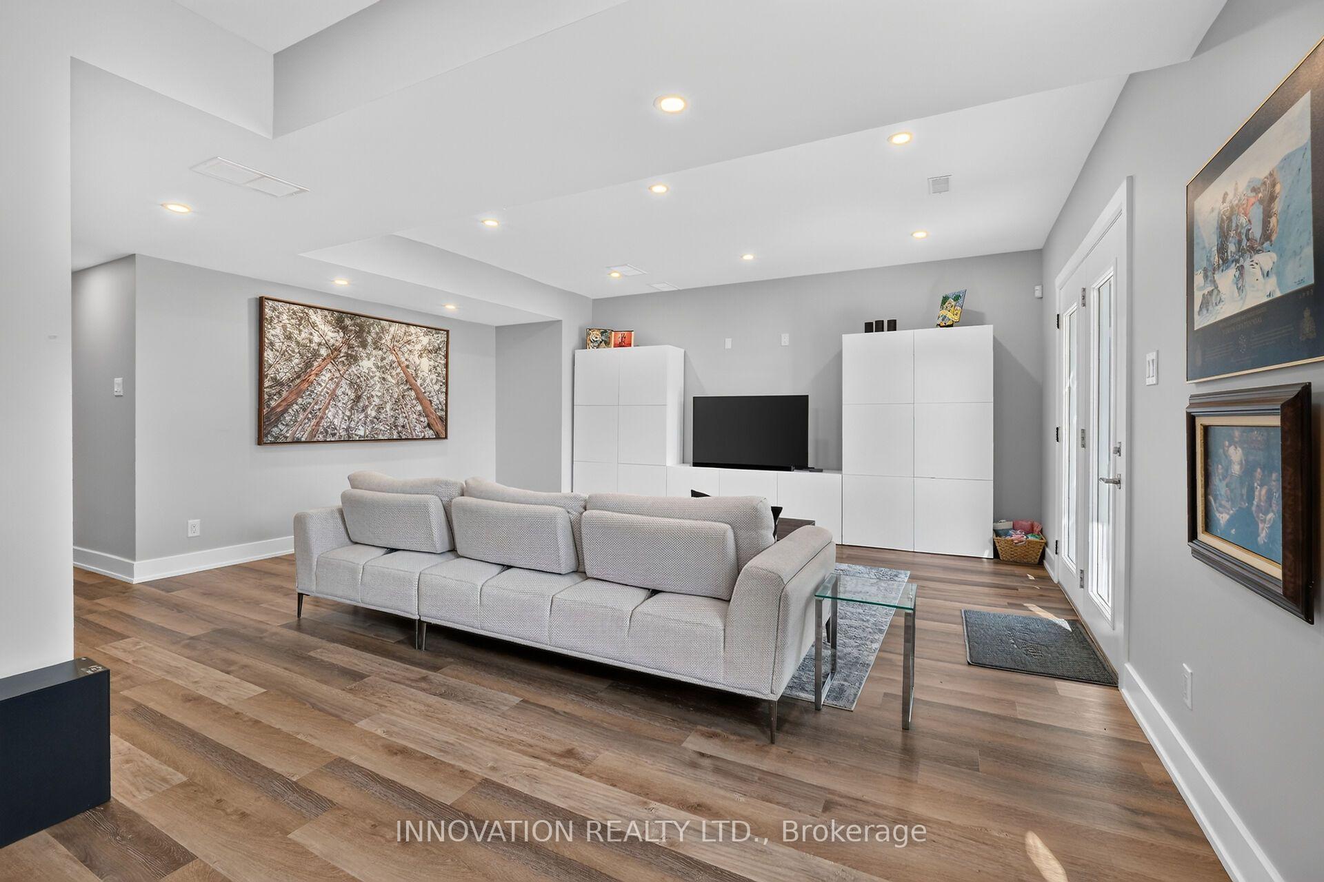 Photo 32 of 657 Meadowridge Circle, Ottawa, Carp — HOMEH