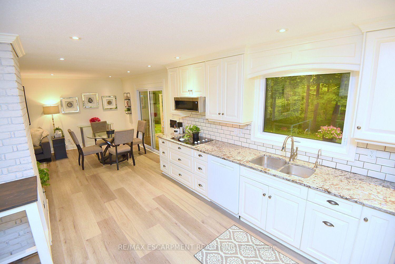 Photo 20 of 421 8th Concession Road E, Hamilton, Rural Flamborough — HOMEH