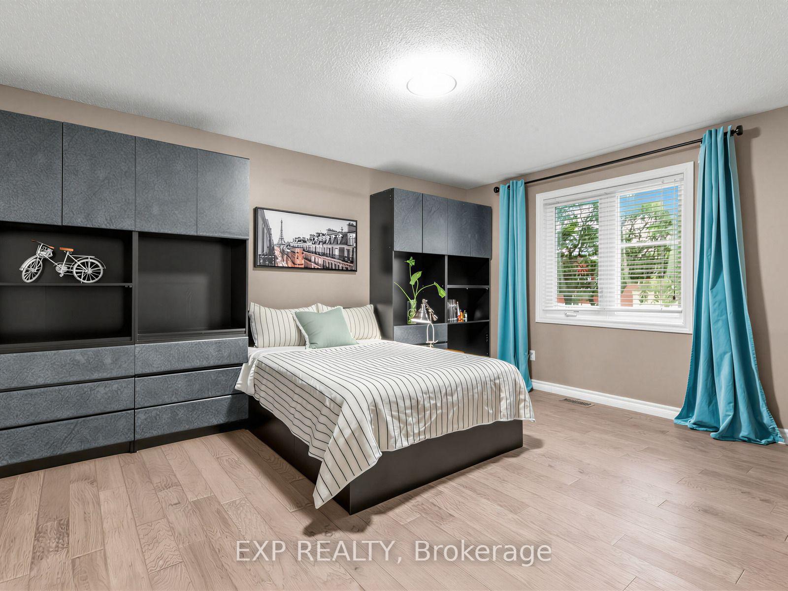 Photo 21 of 129 Franklin Avenue, Vaughan, Crestwood-Springfarm-Yorkhill — HOMEH