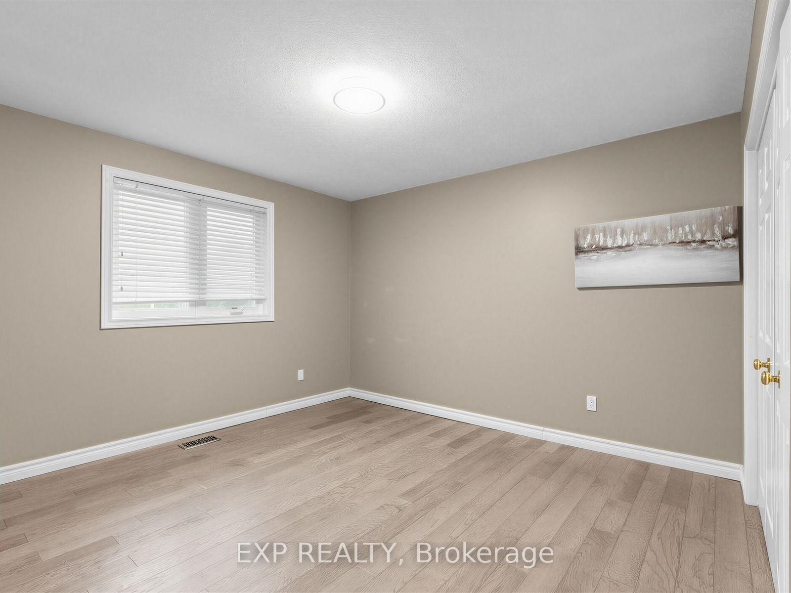 Photo 23 of 129 Franklin Avenue, Vaughan, Crestwood-Springfarm-Yorkhill — HOMEH