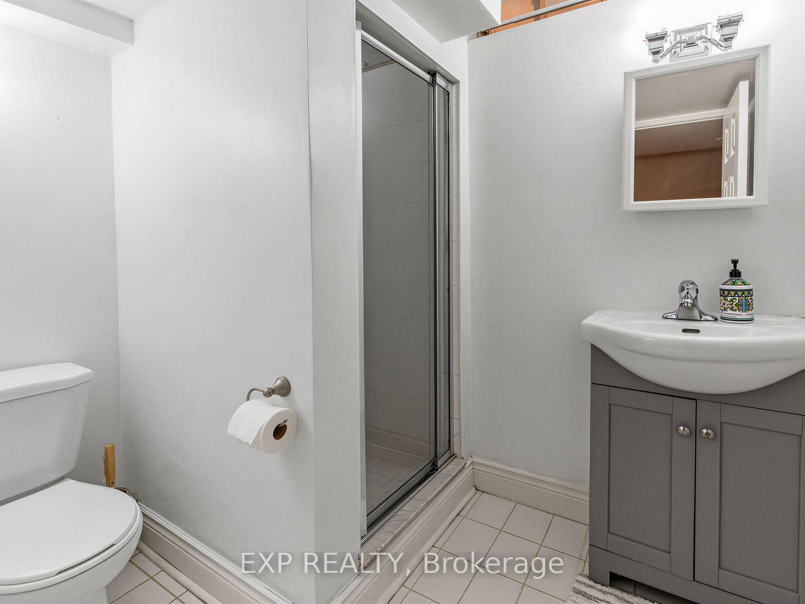 Photo 30 of 129 Franklin Avenue, Vaughan, Crestwood-Springfarm-Yorkhill — HOMEH