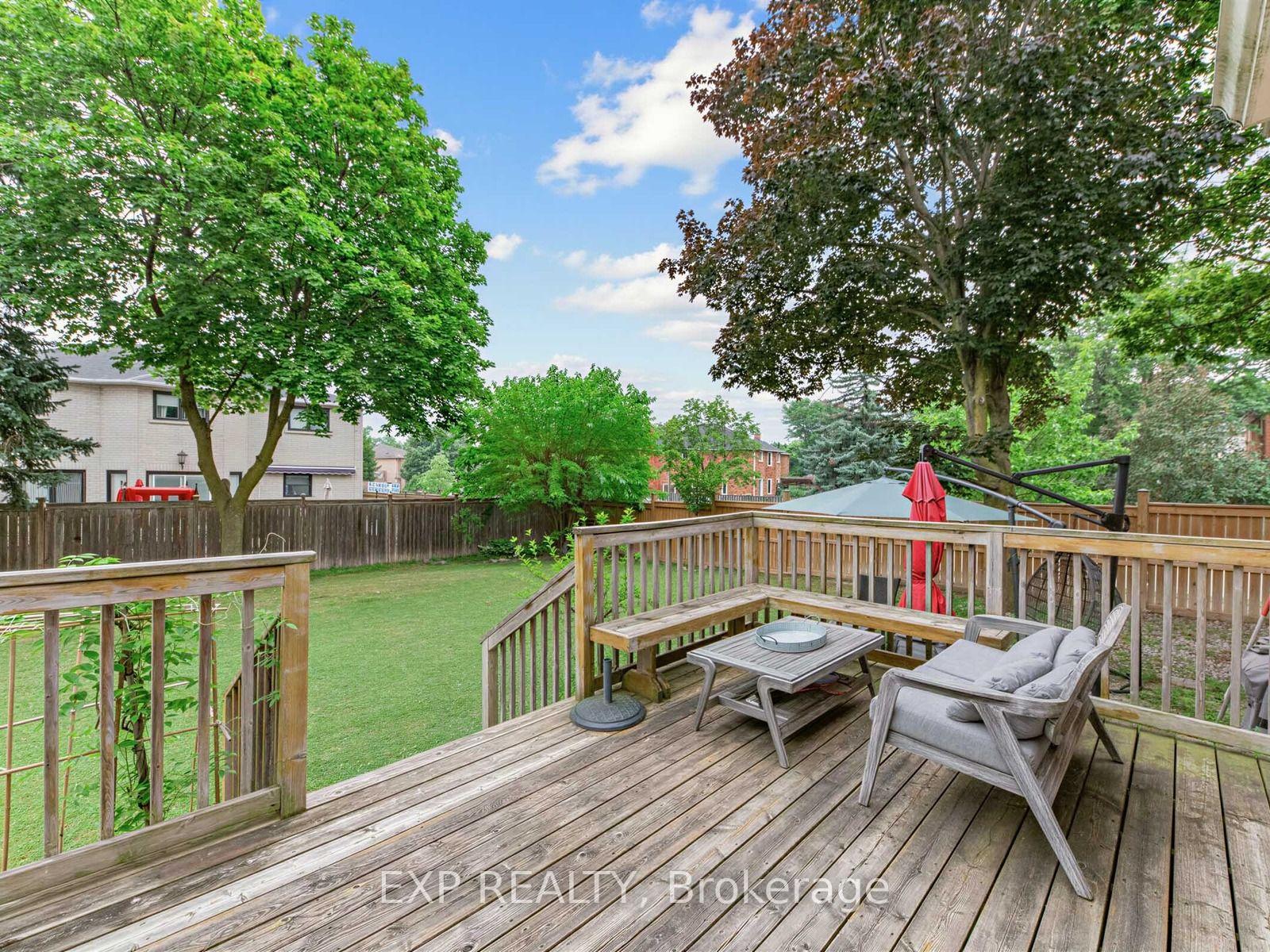 Photo 31 of 129 Franklin Avenue, Vaughan, Crestwood-Springfarm-Yorkhill — HOMEH