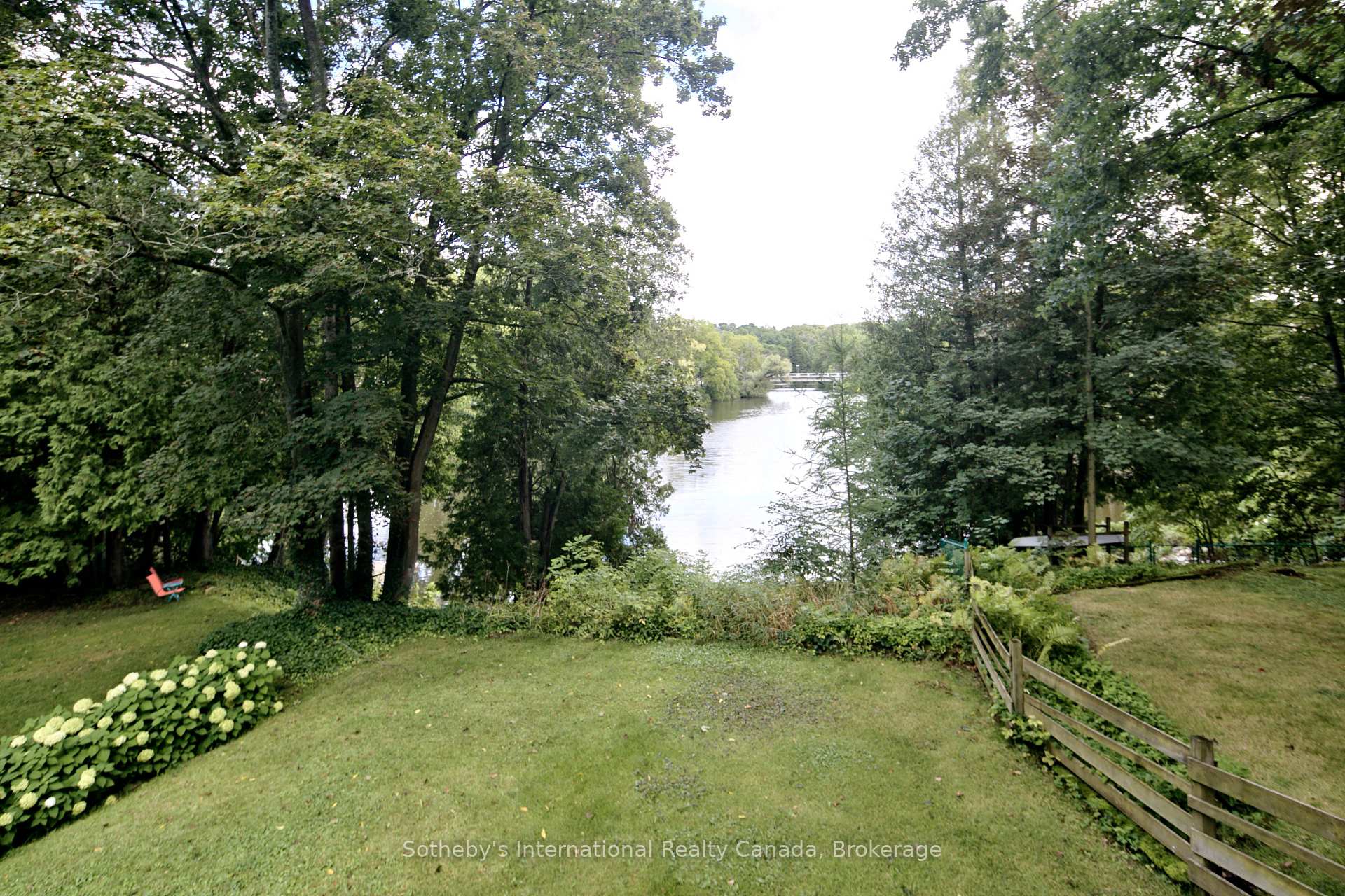 Photo 17 of 457 2nd Avenue W, Owen Sound — HOMEH