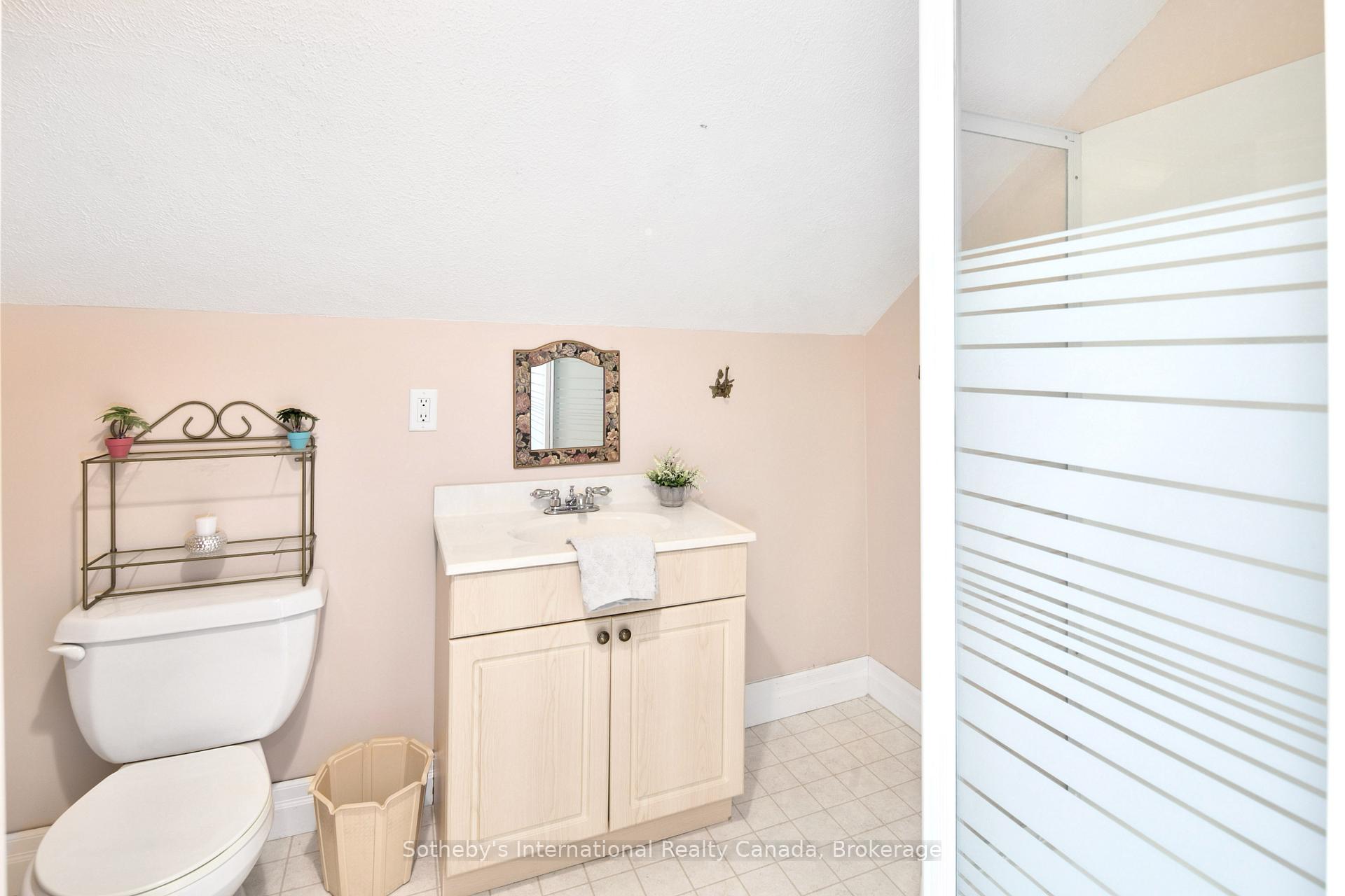 Photo 41 of 457 2nd Avenue W, Owen Sound — HOMEH