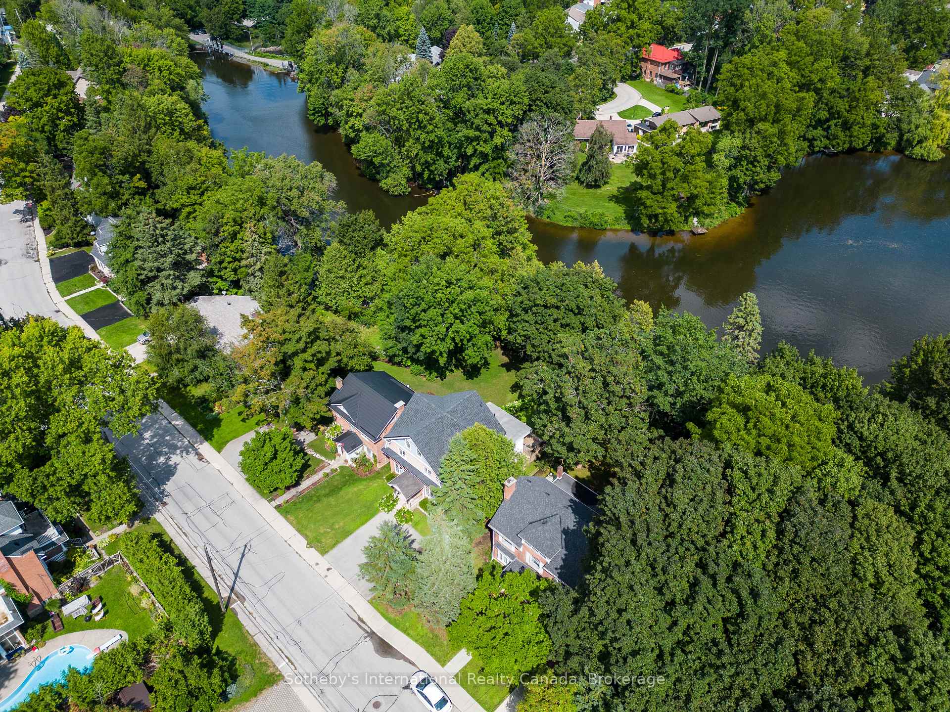 Photo 44 of 457 2nd Avenue W, Owen Sound — HOMEH