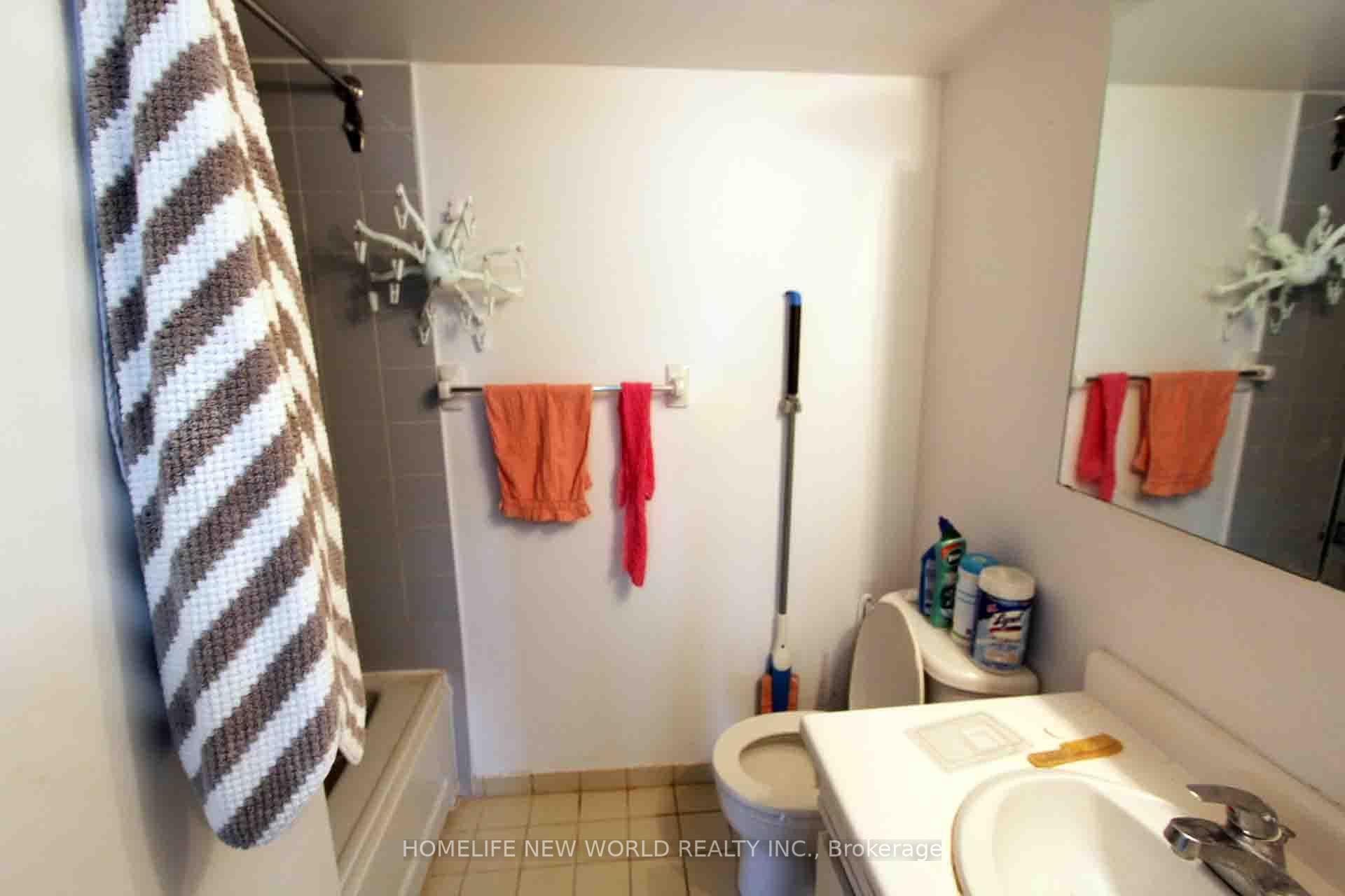Photo 12 of Unit 2012, 1001 Bay Street, Toronto, Bay Street Corridor — HOMEH
