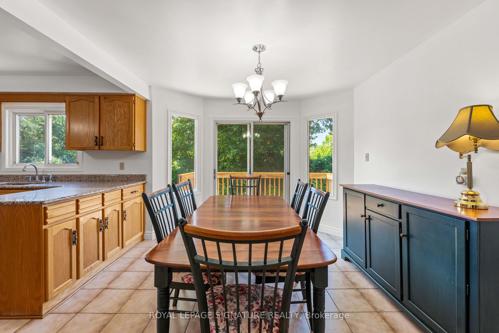 Photo 7 of 36 Jason Street, Vaughan, Brownridge — HOMEH