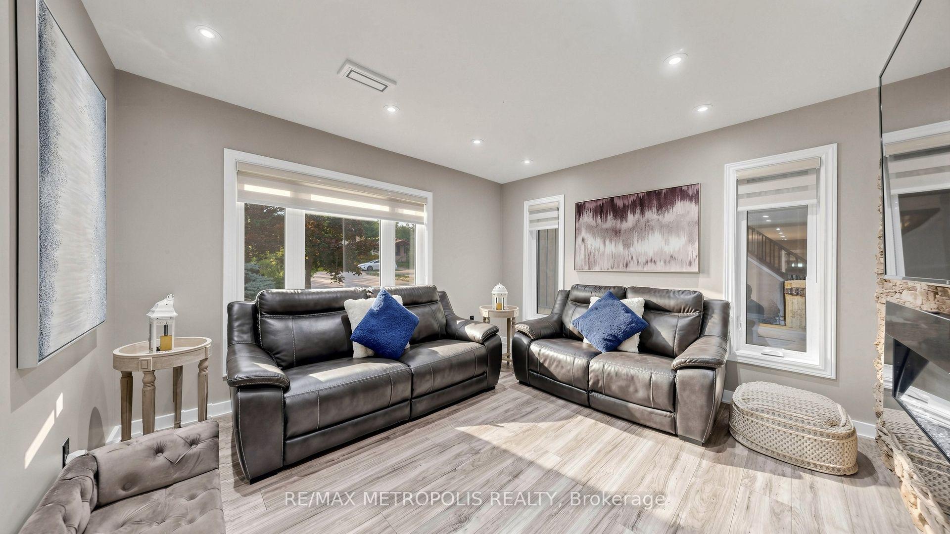 Photo 6 of 2739 Ireton Street E, Innisfil, Rural Innisfil — HOMEH