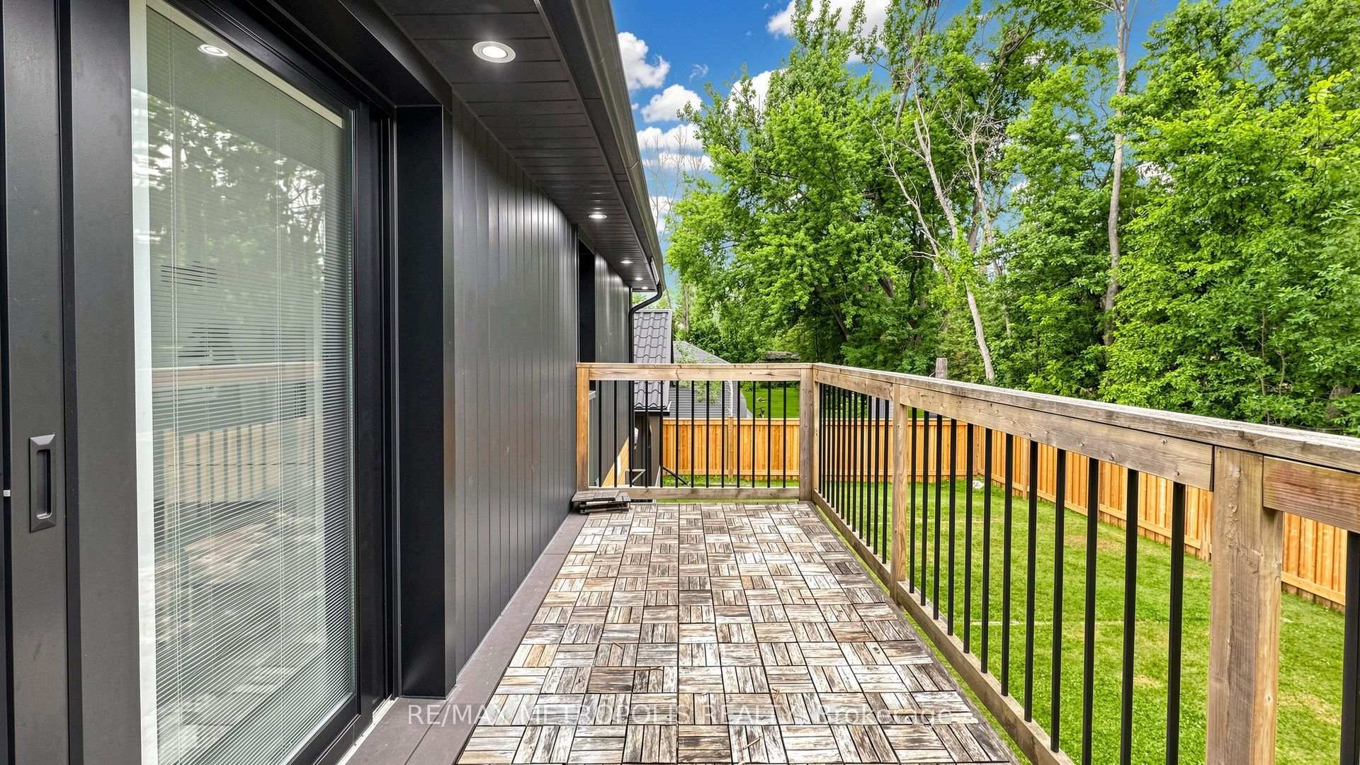 Photo 33 of 2739 Ireton Street E, Innisfil, Rural Innisfil — HOMEH