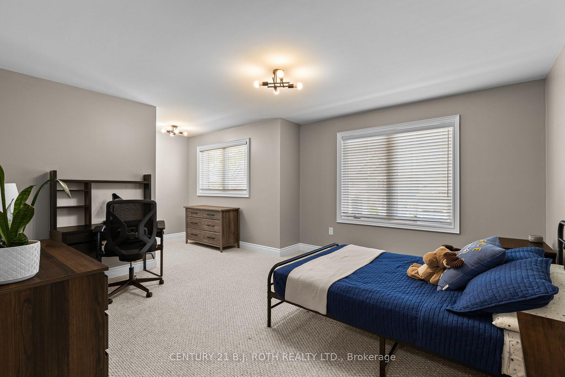 Photo 20 of 3015 Annalysse Drive, Orillia — HOMEH