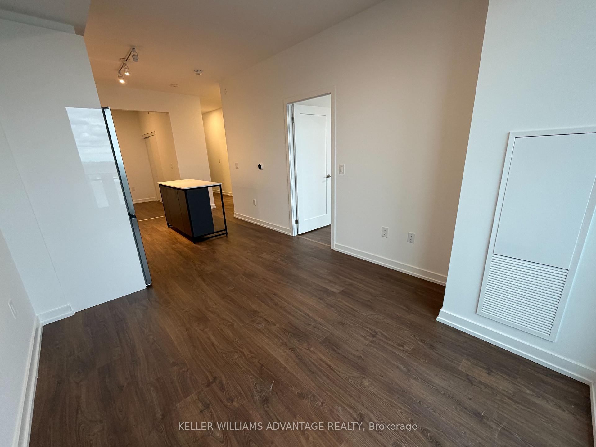 Photo 5 of Unit 2306B, 9751 Markham Road, Markham, Greensborough — HOMEH