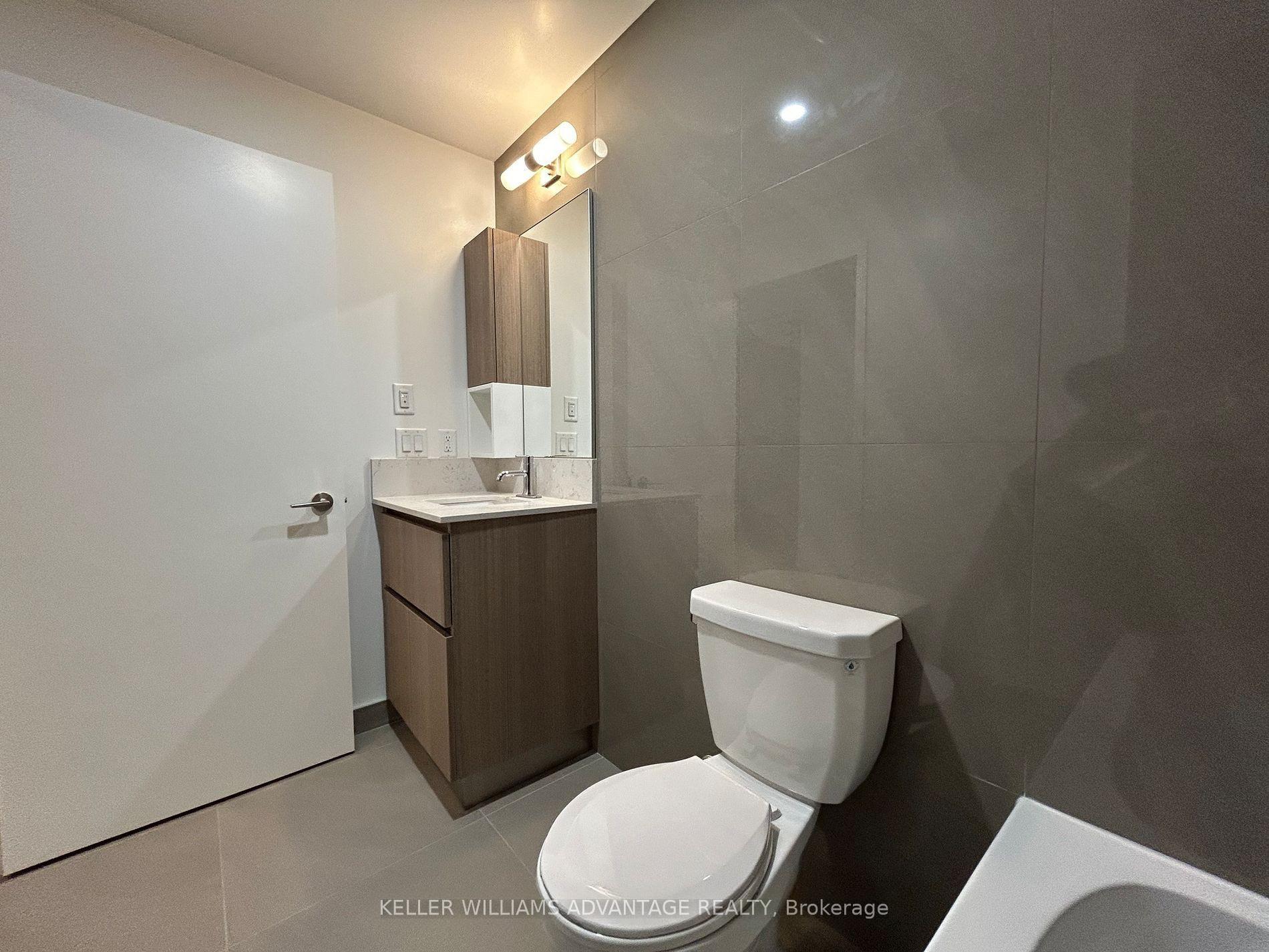 Photo 8 of Unit 407, 45 Baseball Place, Toronto, South Riverdale — HOMEH